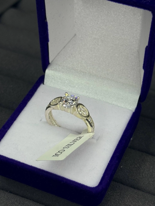 Кольцо из серебра 925 пробы — подарок для девушек и женщин