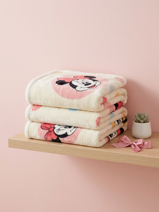 Плюшевый плед Mickey Mouse 160×220 см, двусторонний, мягкий и тёплый