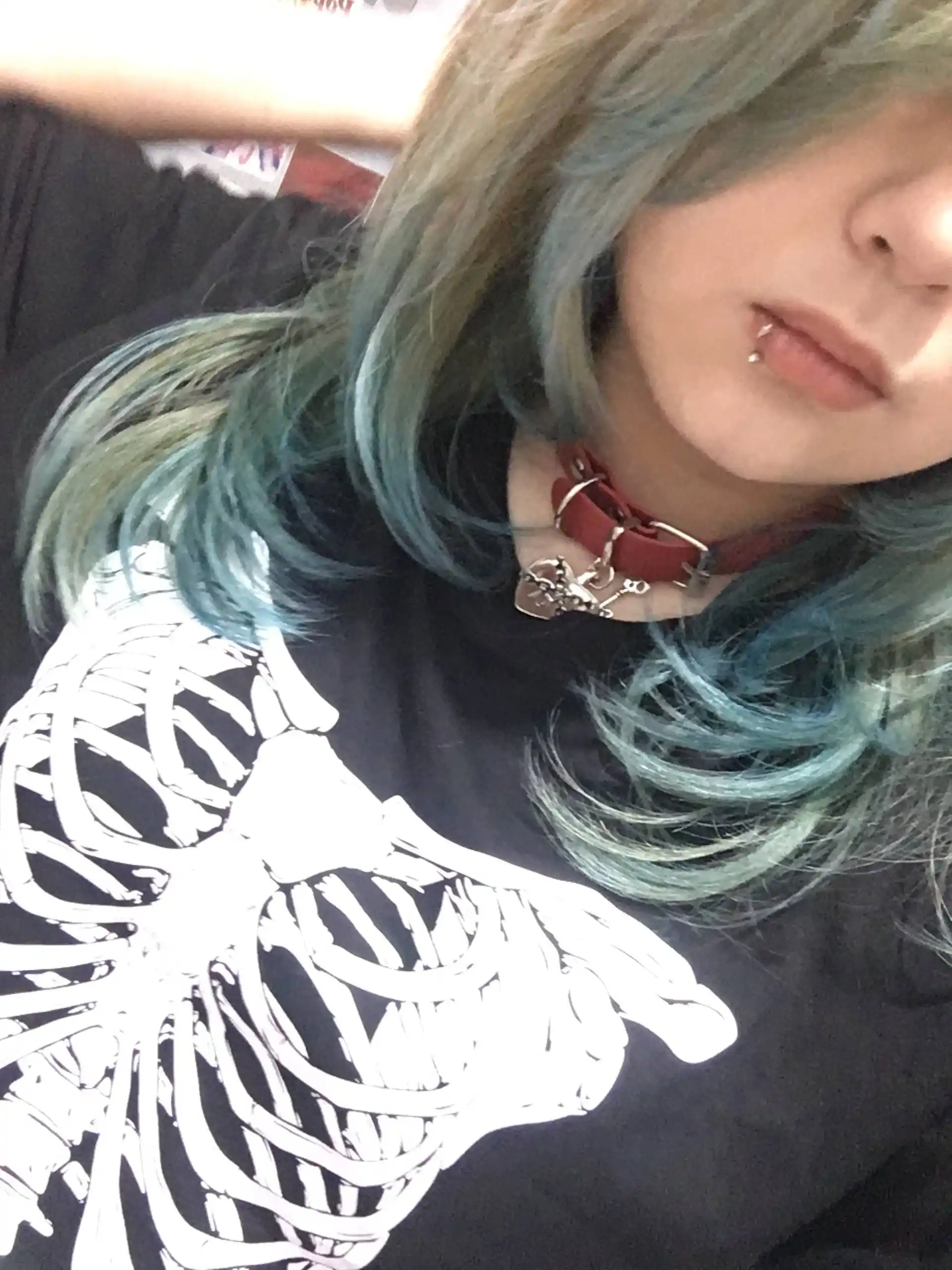 Tikanli pank choker, yurak va kalit kulonli, 4 rang