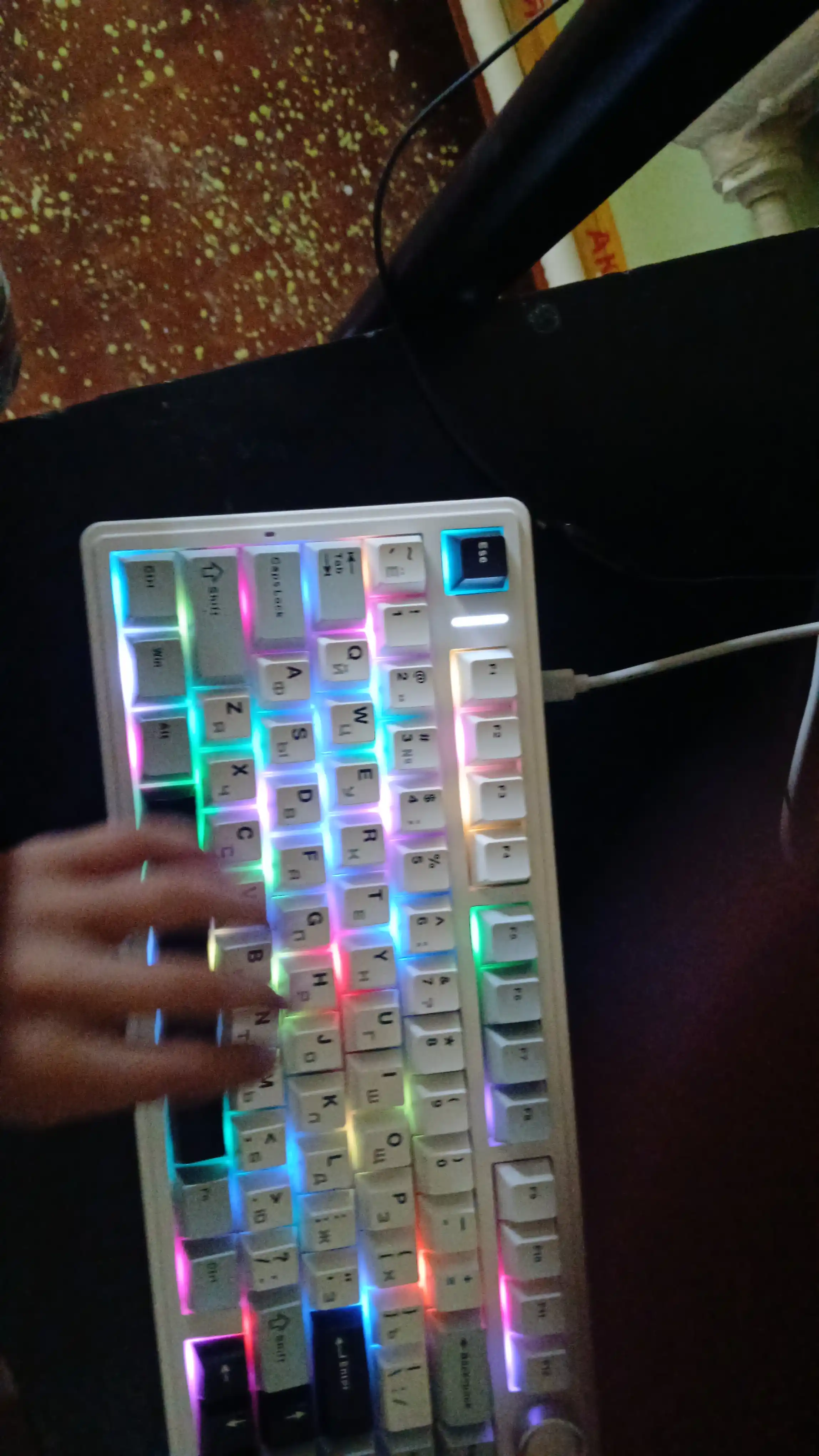 Aula F75. игровая клавиатура механическая, 2.4G , Bluetooth, кабелем