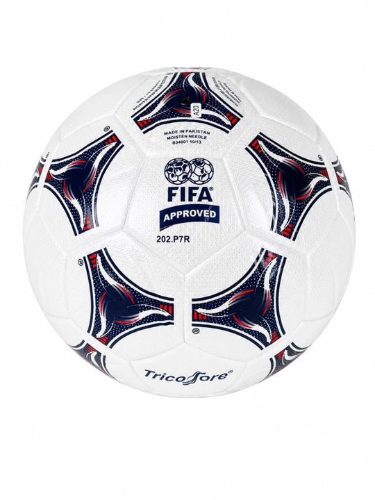 Футбольный мяч Adidas Tricolore – классический дизайн для игры и тренировок