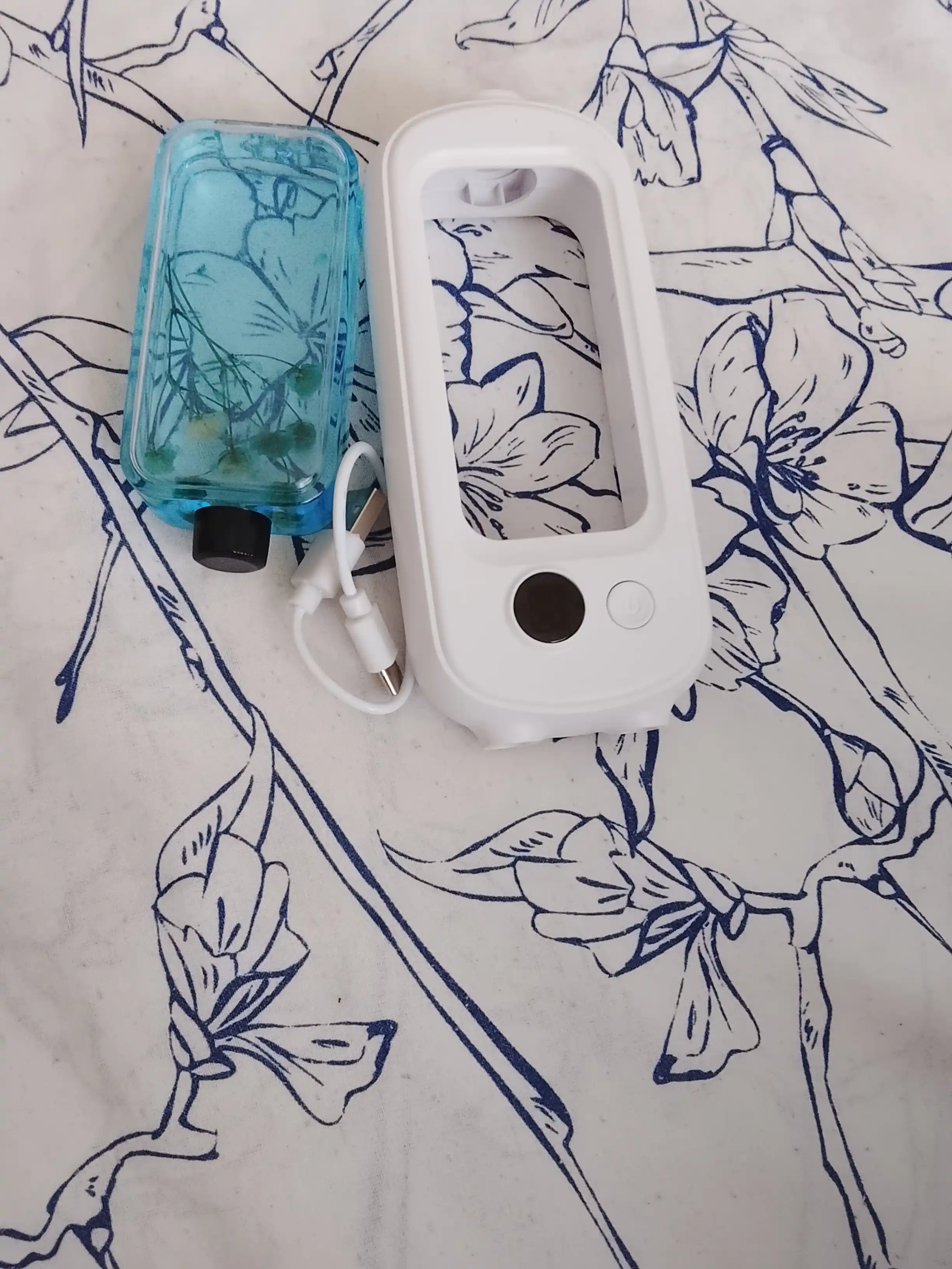 Uy uchun avtomatik havo tozalagich, xushbo'y hid tarqatgich va 1 shisha sovg'a, NS-09