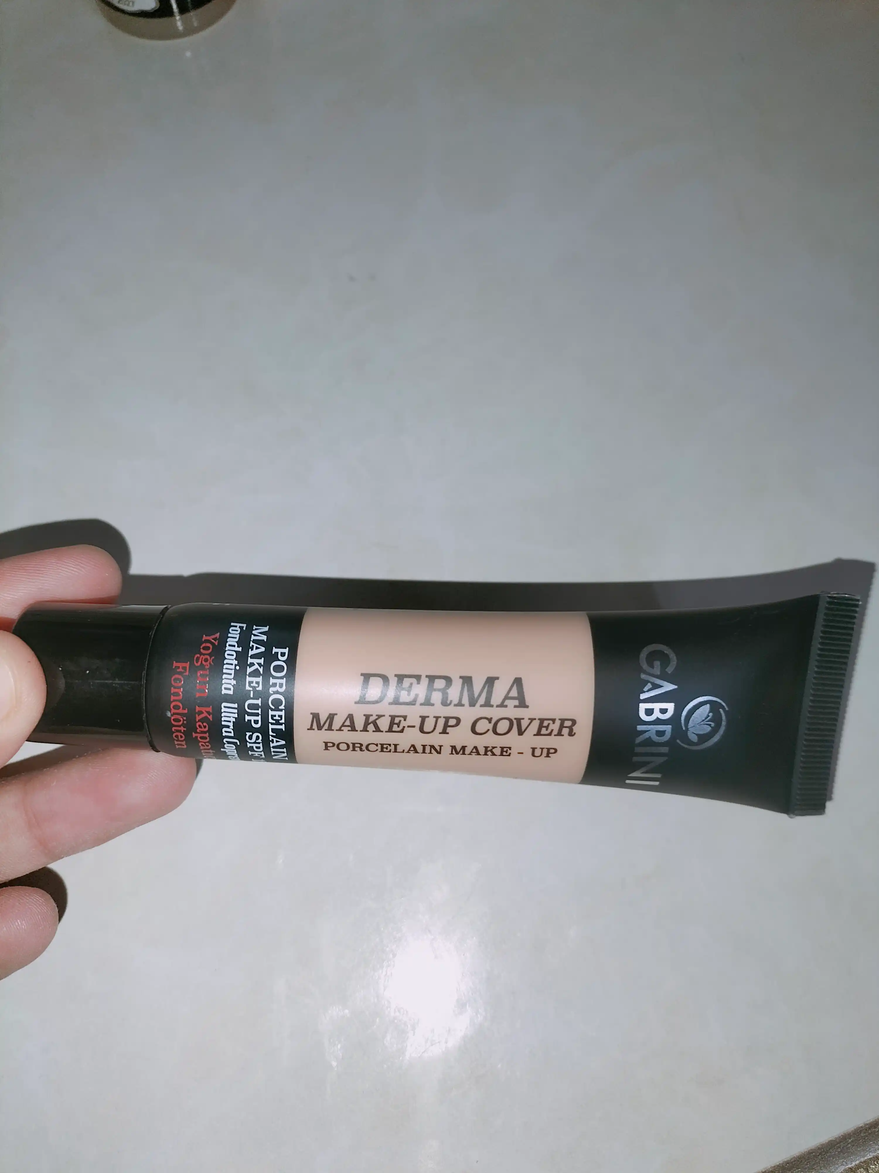 Тональный крем для лица DERMA 