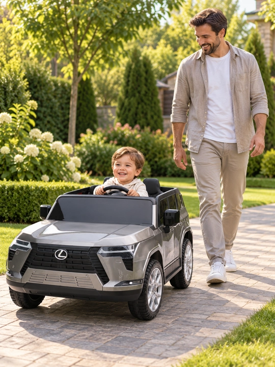 Akkumulyatorli ikki o‘rinli bolalar elektromobili — yo‘ltanlamas modeli