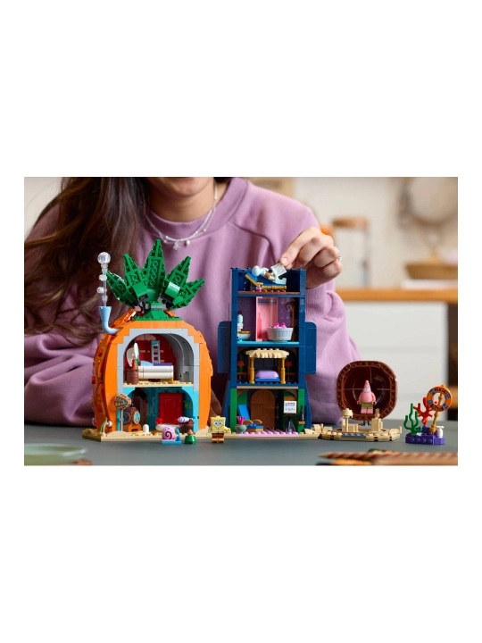 Конструктор LEGO Icons 11386 Бикини-Боттом