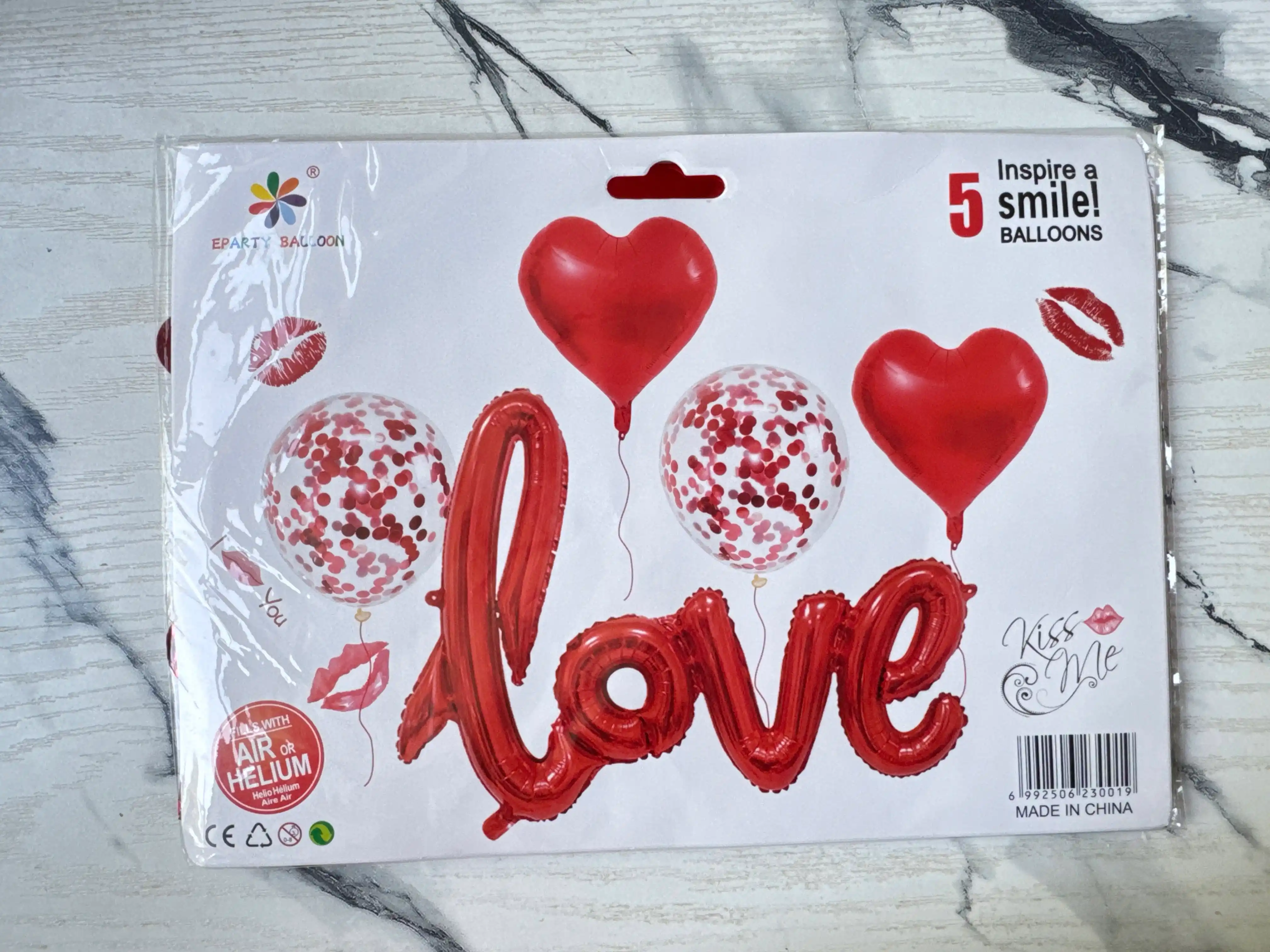 Sharlar I LOVE YOU va yurak romantik kecha, marry me va tug'ilgan kun