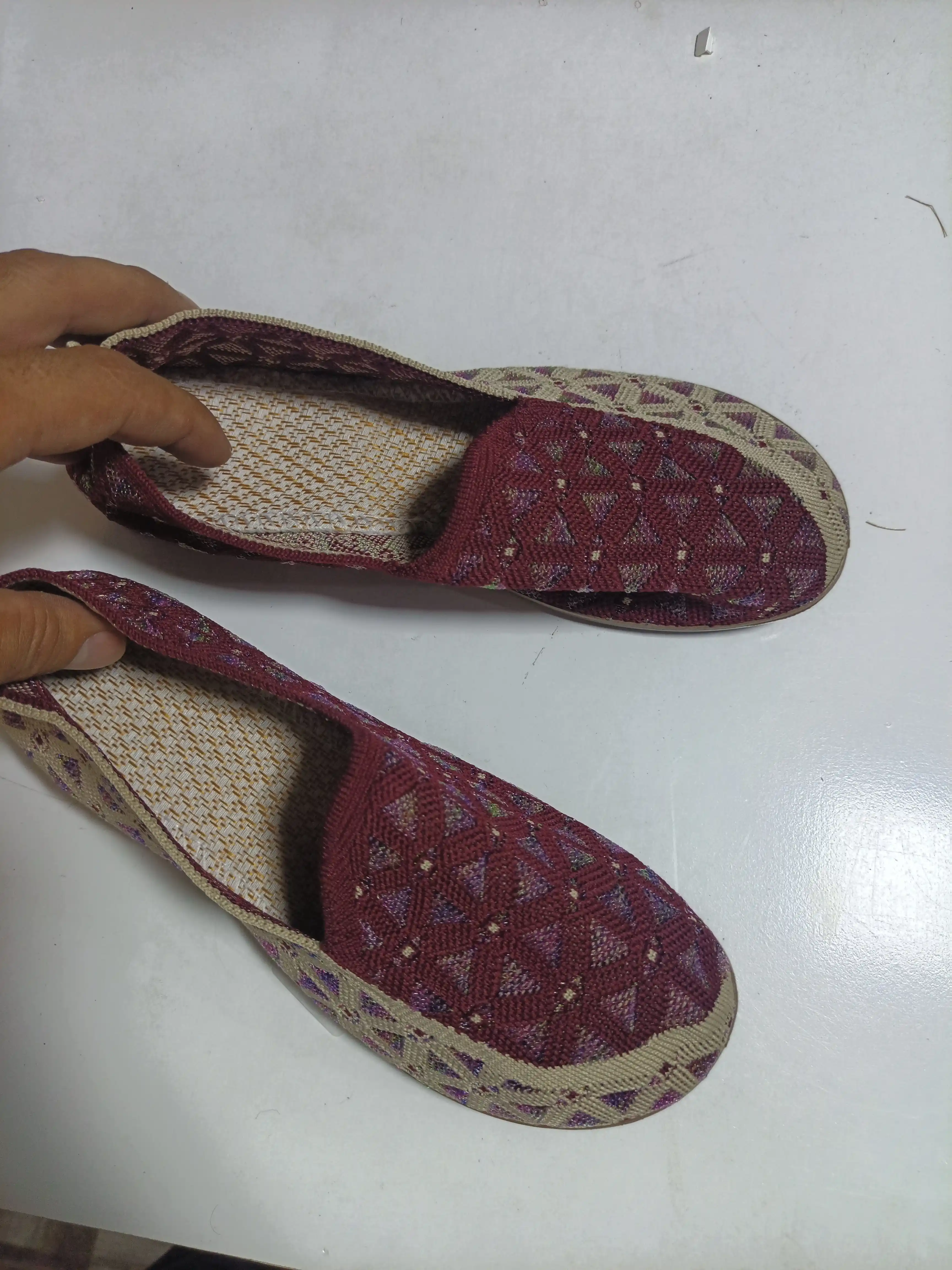 Makaslar ayollar uchun, qulay  havo o'tqazadigan, makasin