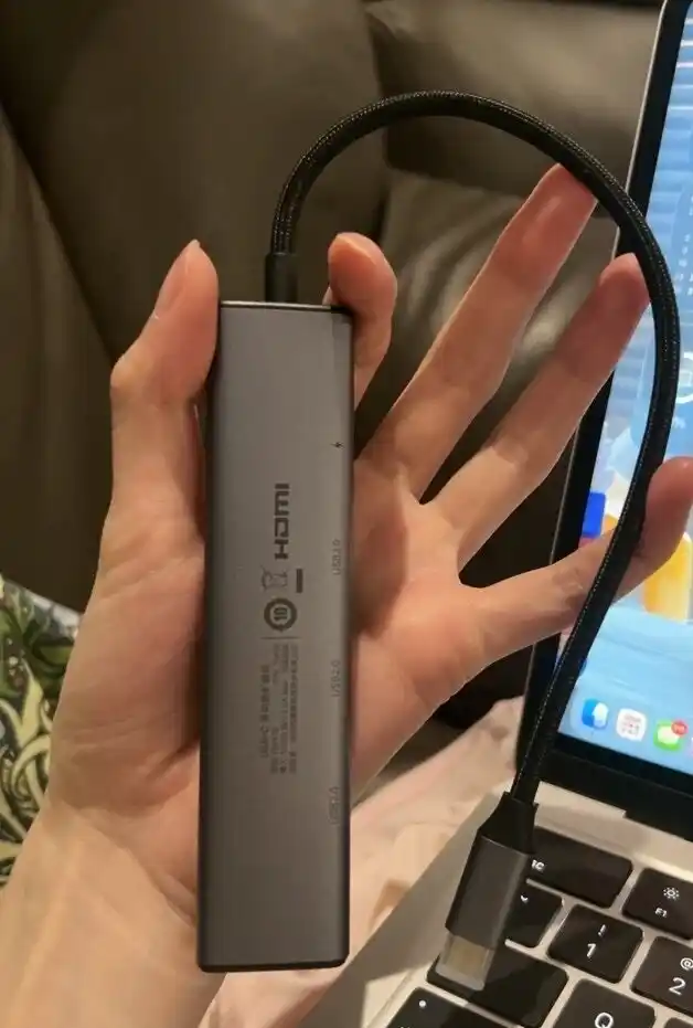 Ugreen USB HDMI HUB 5ta 1da: Type-C, 1ta HDMI + 1ta USB 3 + 2ta USB2.0, xab kontsentrator
