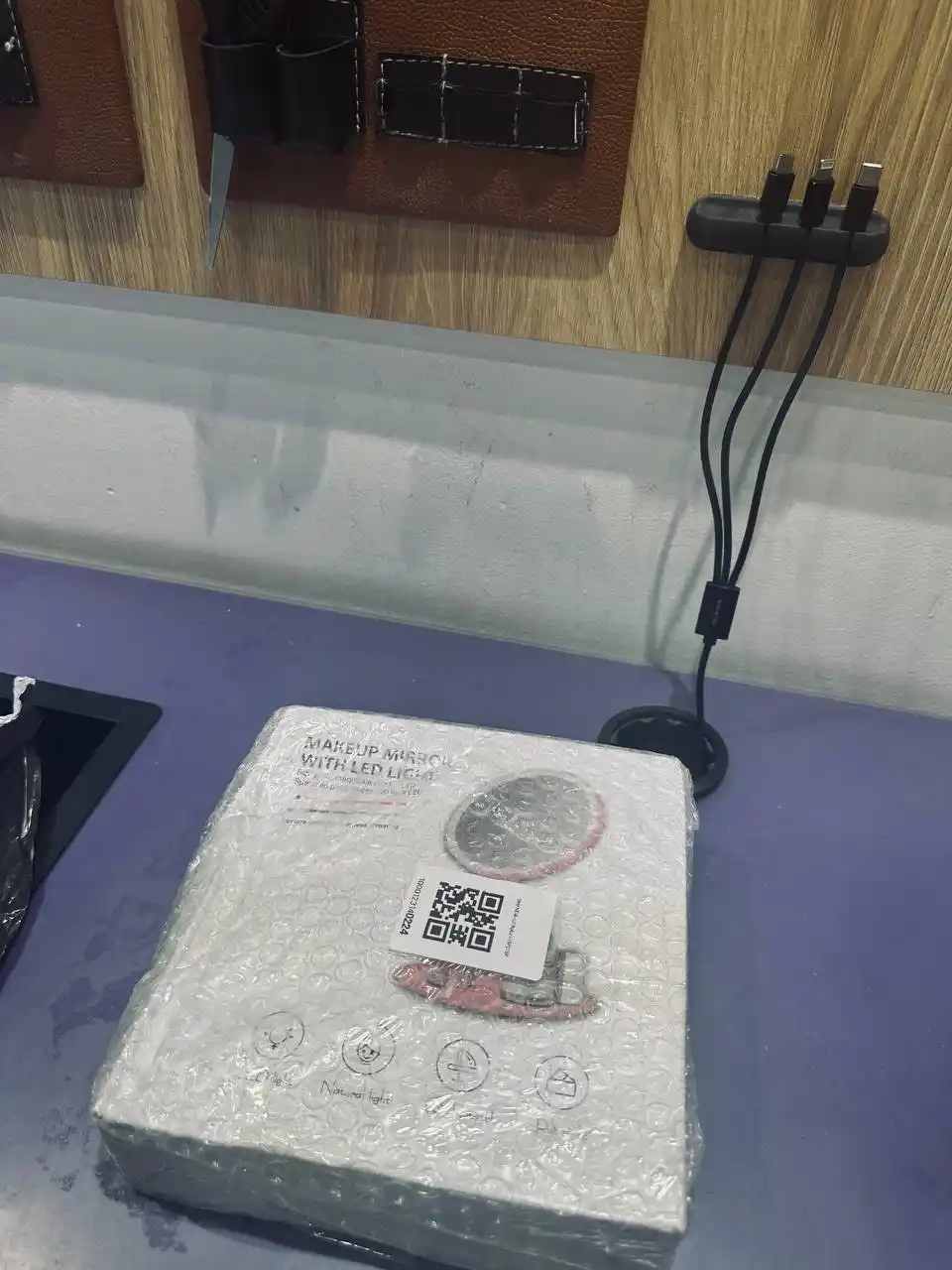 LED yoritgichli buk kosmetik o'ynacha, USB zaryadlovchi, 3 ta yoritish rejimi