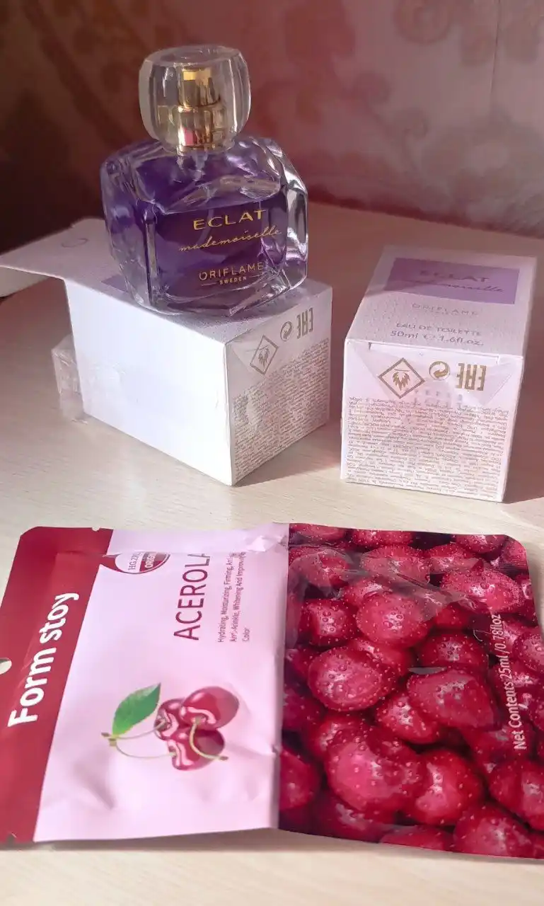 Ayollar Xushbo'ylangan suv Eclat Mademoiselle  50 ml — nafis va yoqimli hidli parfum