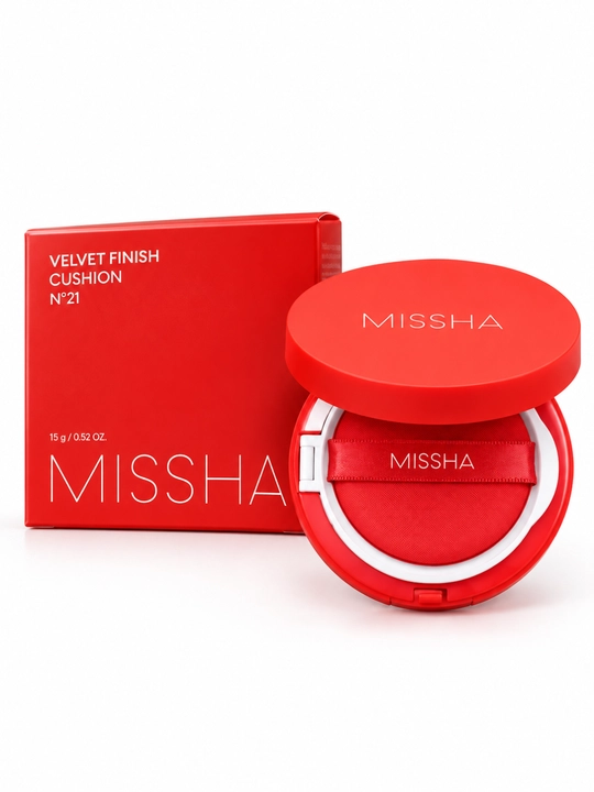 Yuz uchun tonal kushon Missha Magic Cushion Moist Up namlantiruvchi bilan