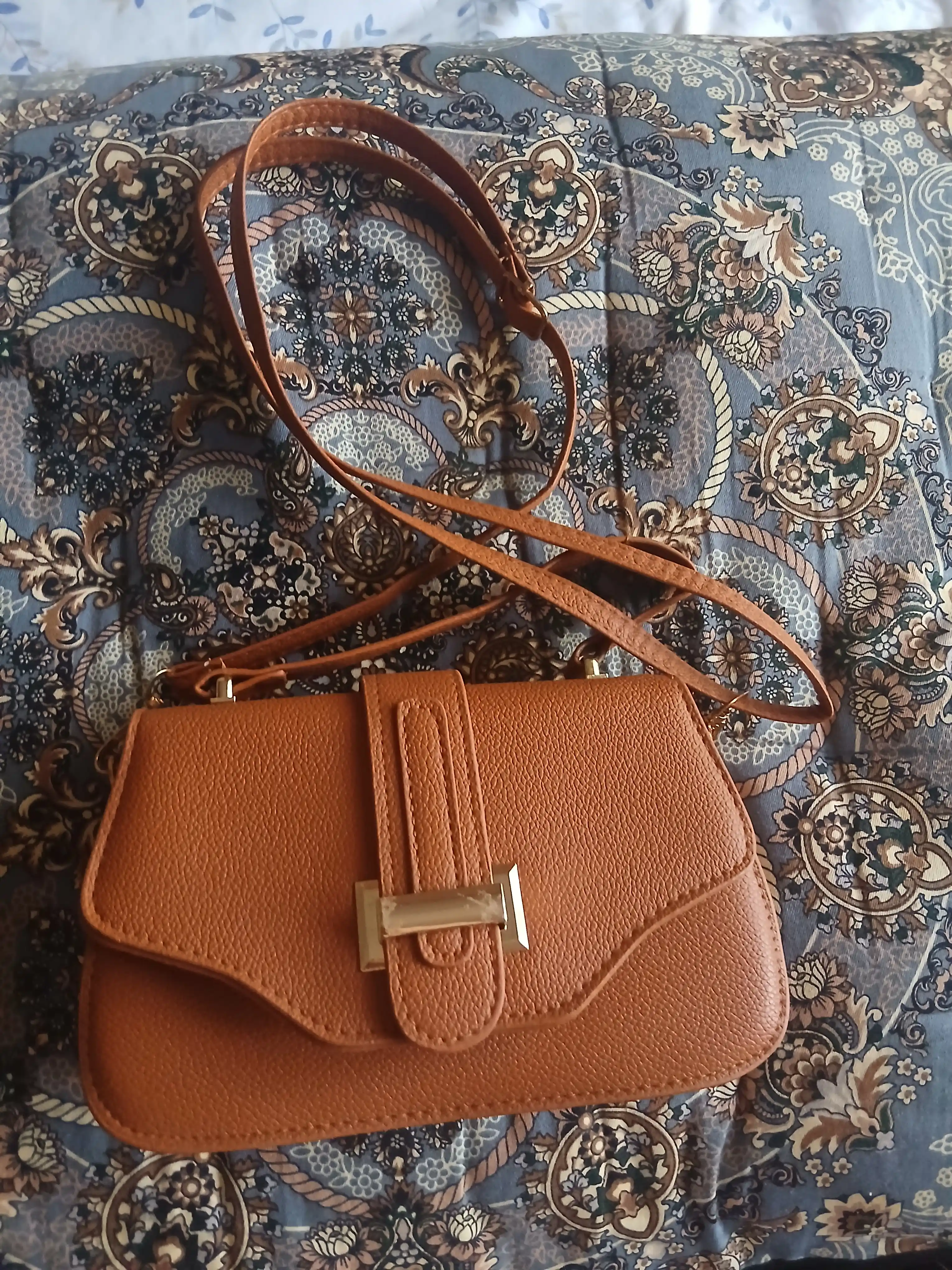 Ayollar sumkasi PU charm, sumka ayollar uchun, mini sumka yelkaga
