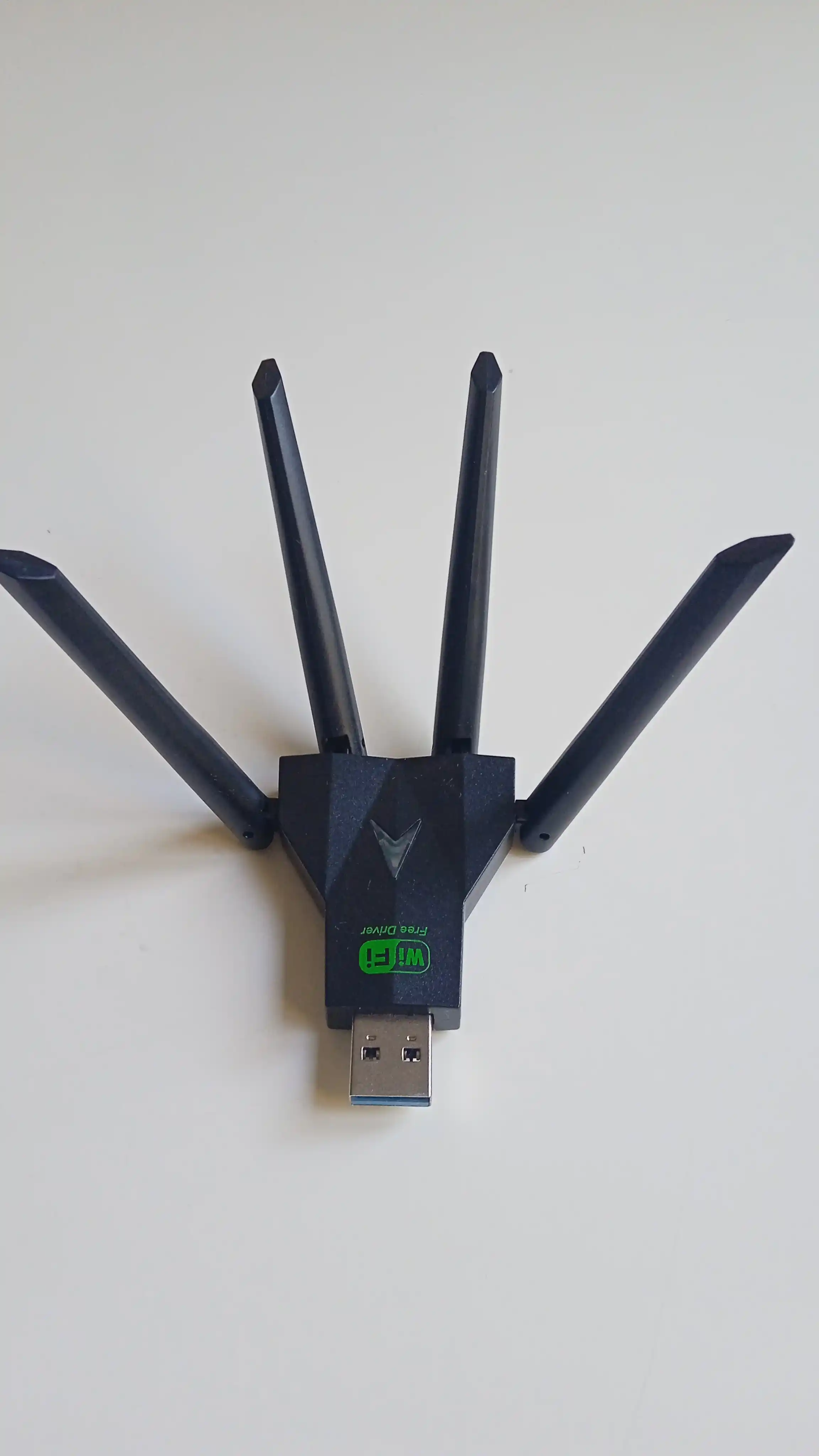 WI-FI адаптер Go-Des GD-BT318, до 1200 м, без помех, 300 Мбит/с