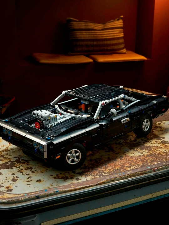 Konstruktor LEGO Technic 42231 Dodge Charger RT, 1516 dona