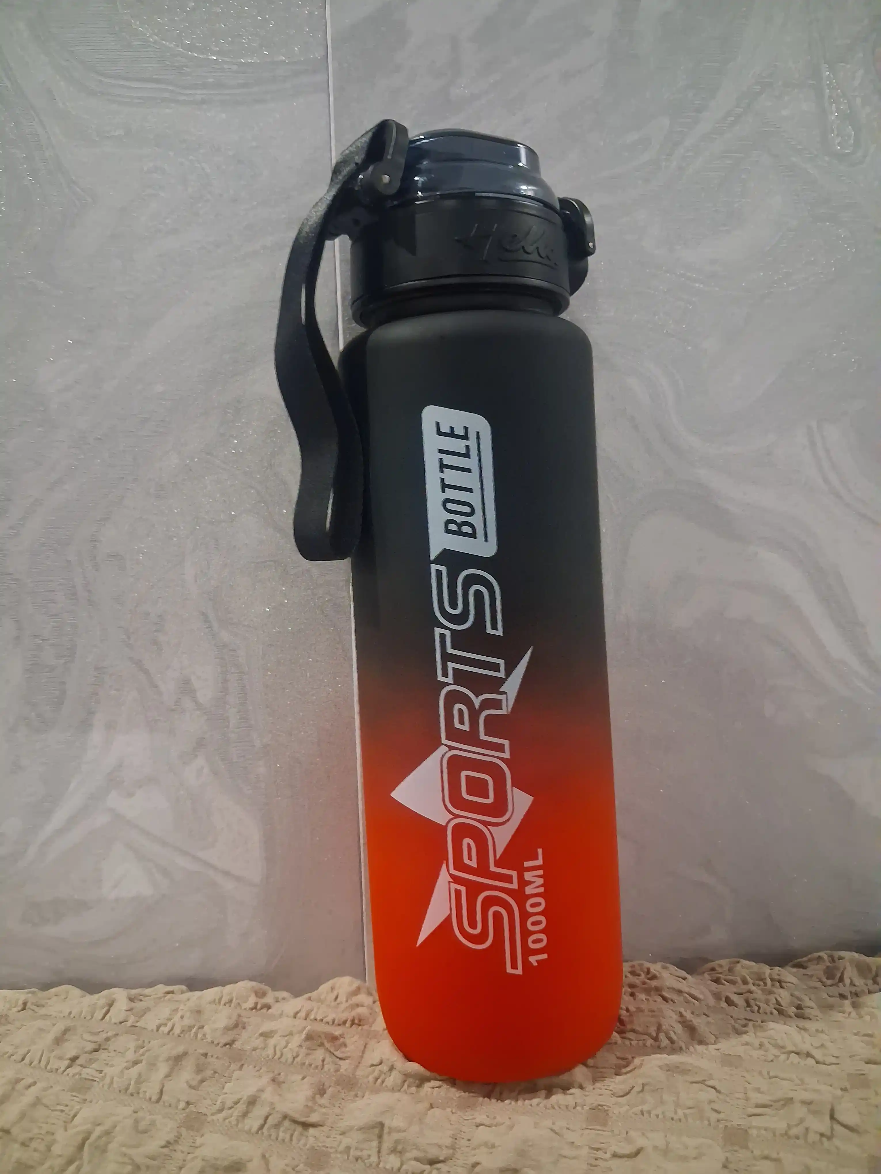Suv idish, sheyker, fitnes uchun mo'ljallangan sport suv idishi, butilkalar,  1000 ml