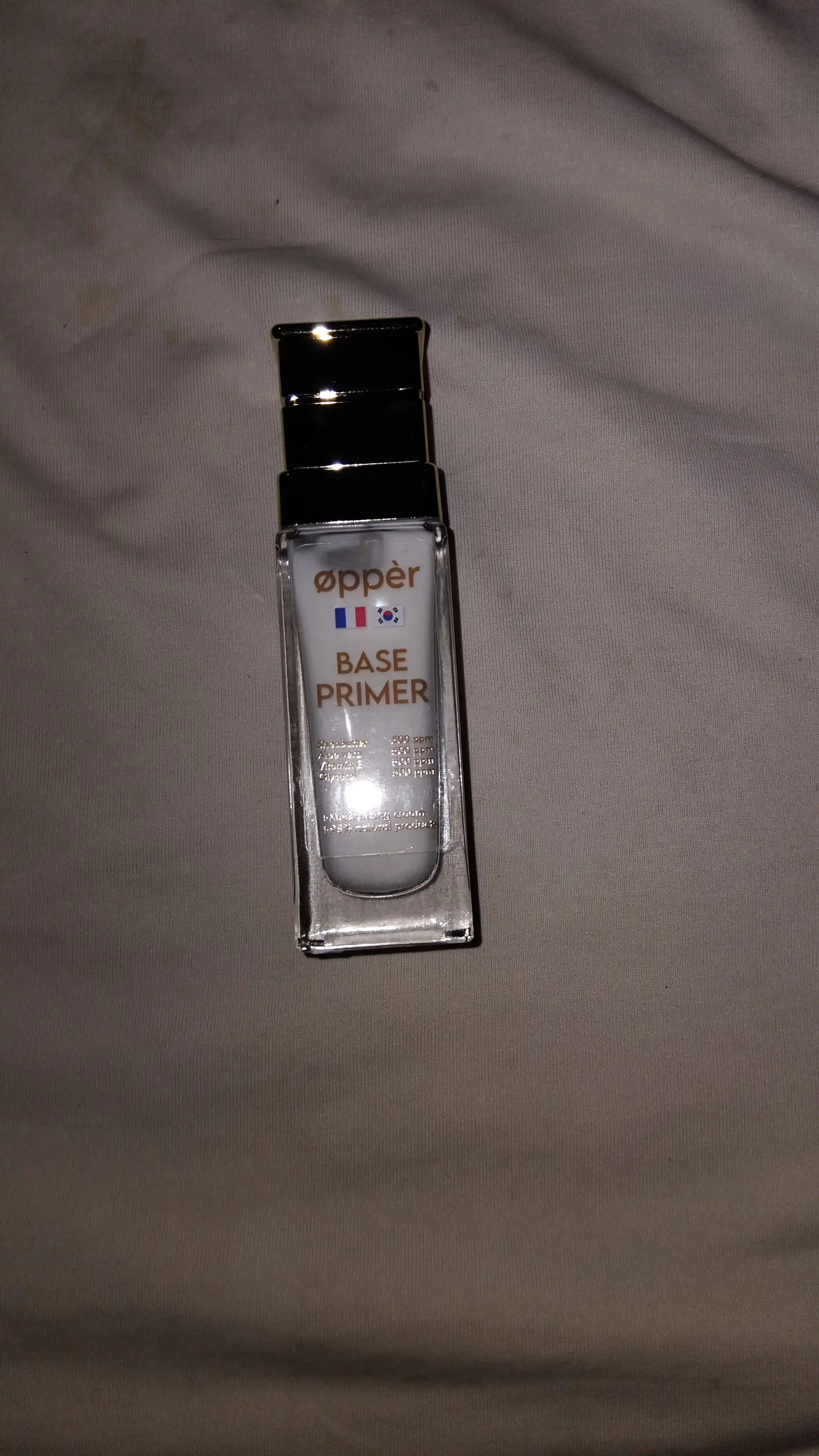 Ayollar va qizlar uchun vitaminlarga va kollagen boyitilgan baza, SPF 20, 30 ml