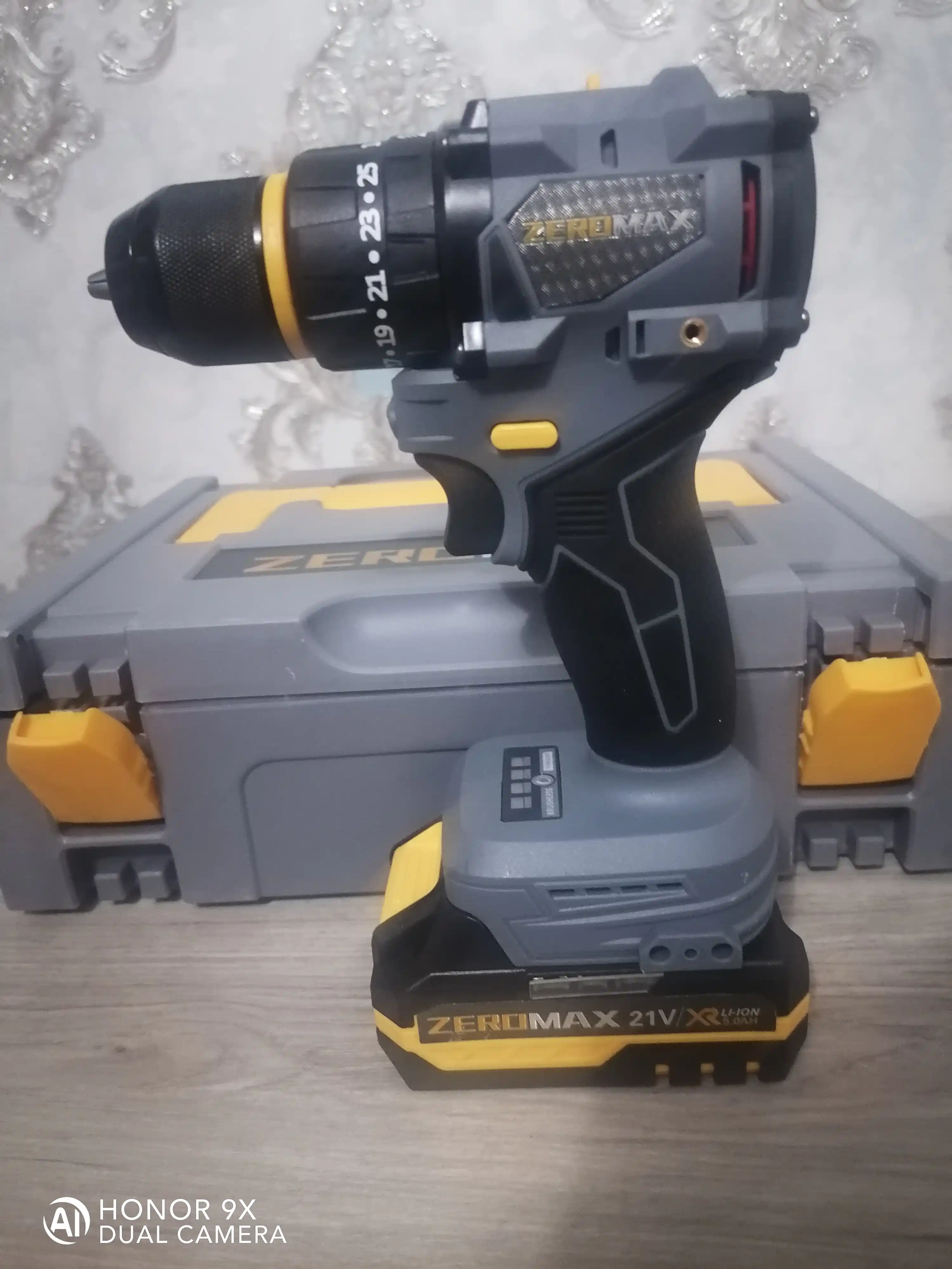 Zeromax shurup buragichi, 21 V, yuqori aylanish tezligi, ishonchli model