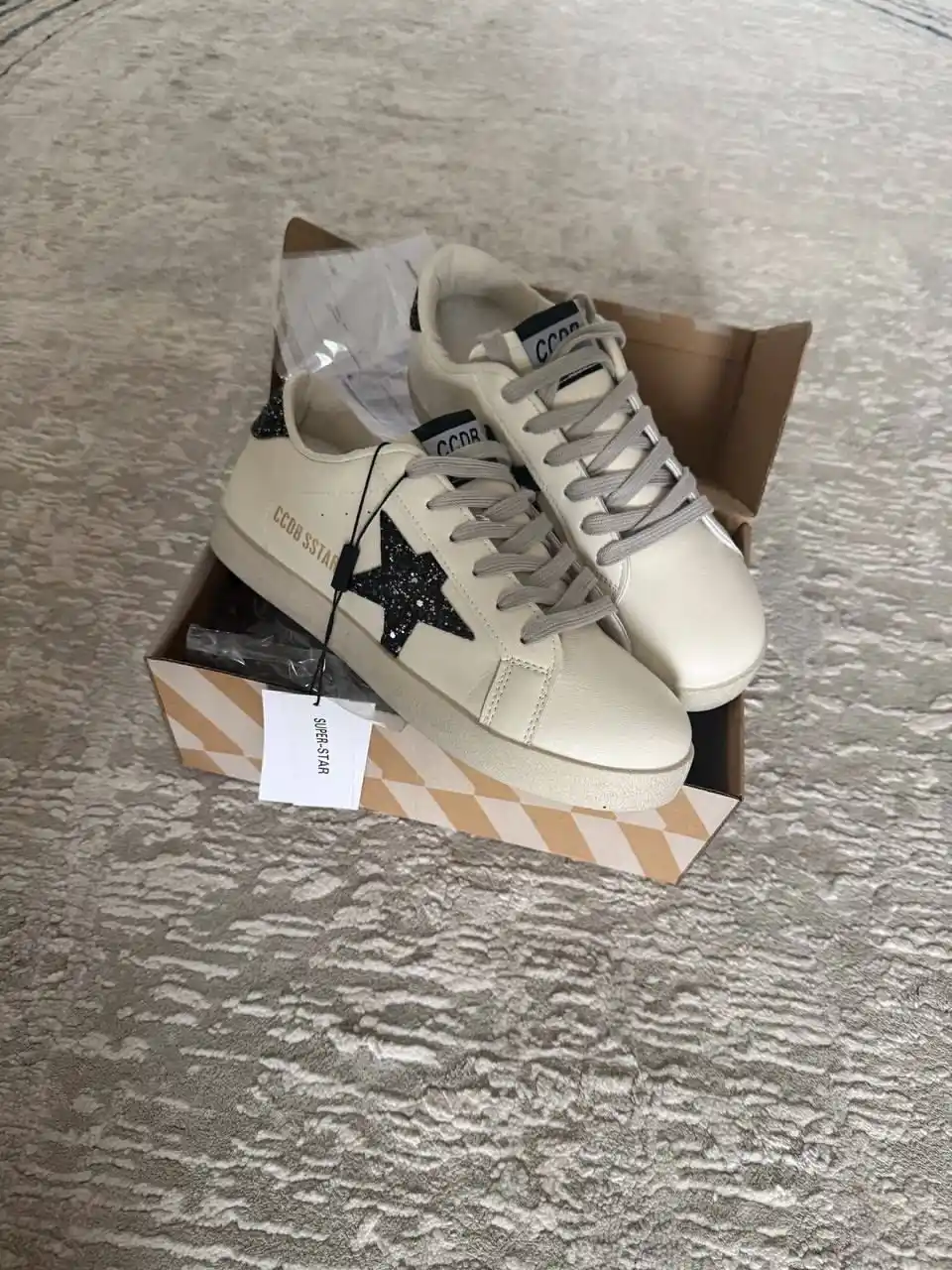 Golden Gus GGDB SSTAR unisex krossovkalari, ayollar kedlari, kundalik sport poyabzali