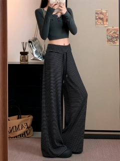 Qora