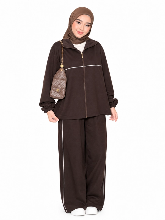 Ayollar sport kostyumi (46-54)