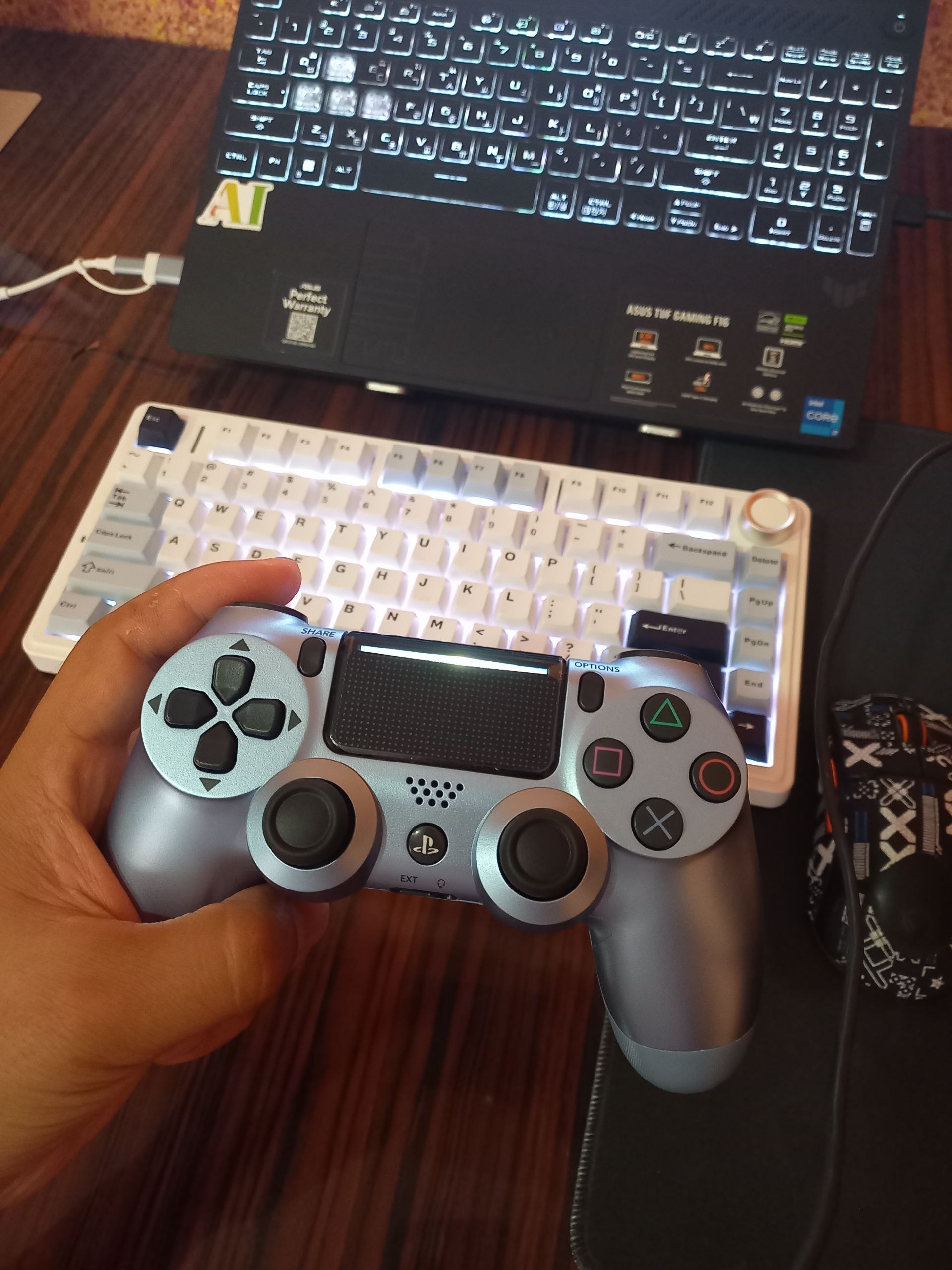 Joystik Dualshock 4 PS4, kompyuter va smartfonlar uchun kontroller