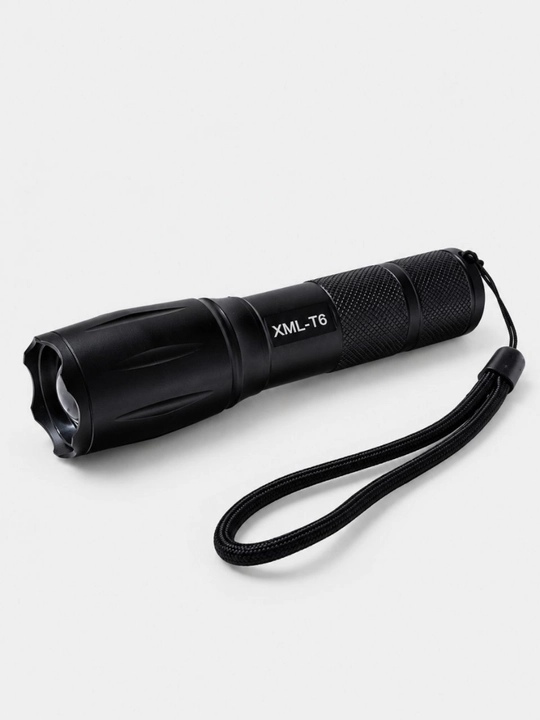 Kuchli LED qo‘l fonari, zoomli, 5 rejimli, yoritish masofasi 200 metrgacha