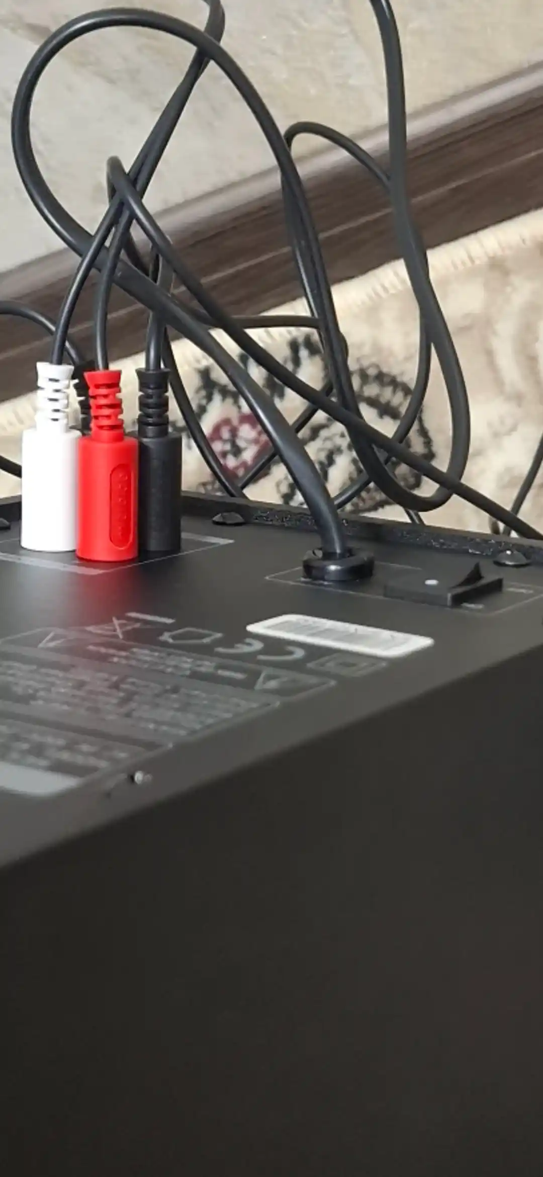 Microlab M-590 2.1 (32W) – мультимедийная акустическая система