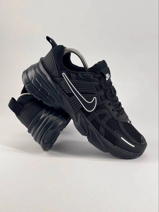 Кроссовки Nike унисекс мужские и женские — спортивные и повседневные