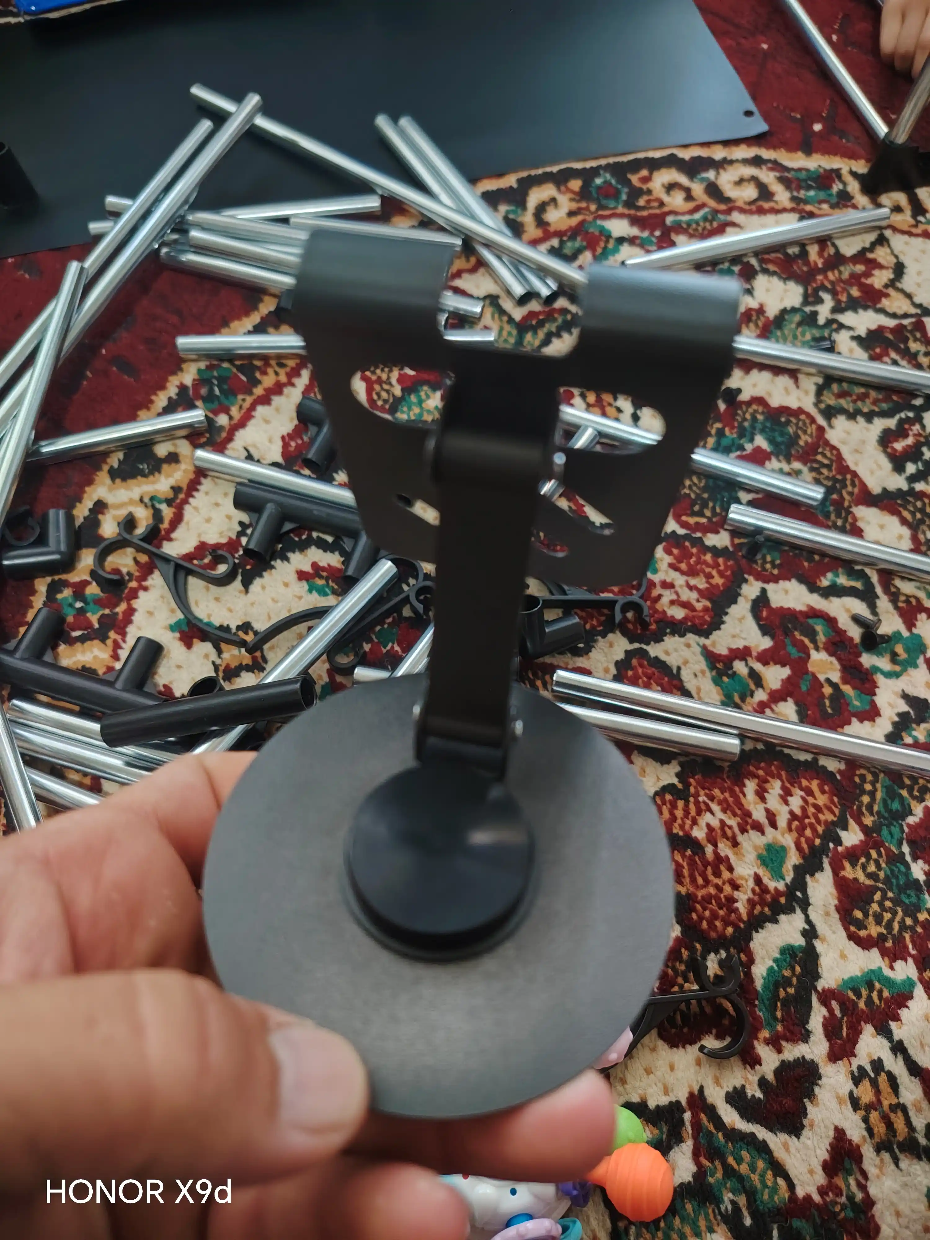 Telefon va planshetlar uchun 360 gradusga buriladigan metall tutqich, telefon pastafka