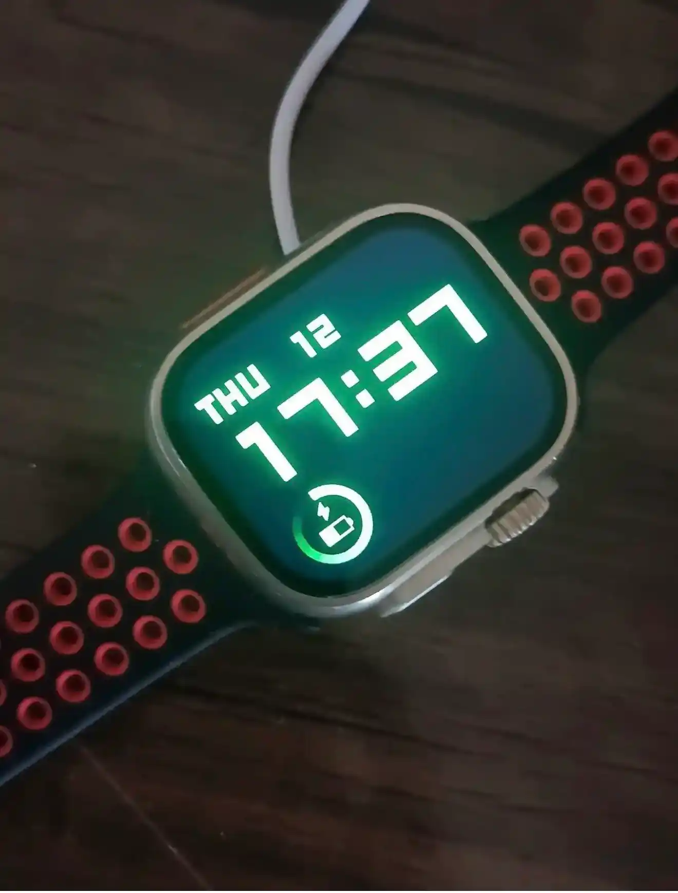 Smart soatlar simsiz zaryadlash uchun magnit USB kabeli