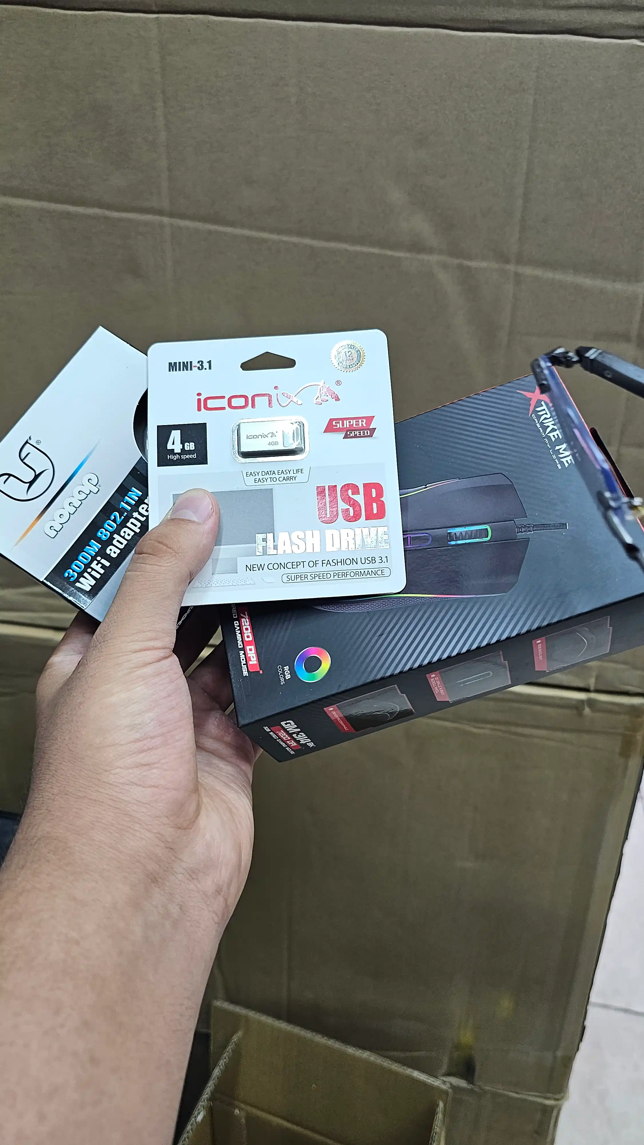 Kompyuter, korpus va monitor o‘yinlar va ofis uchun tayyor to‘plam DDR3 16 GB, SSD 512 GB