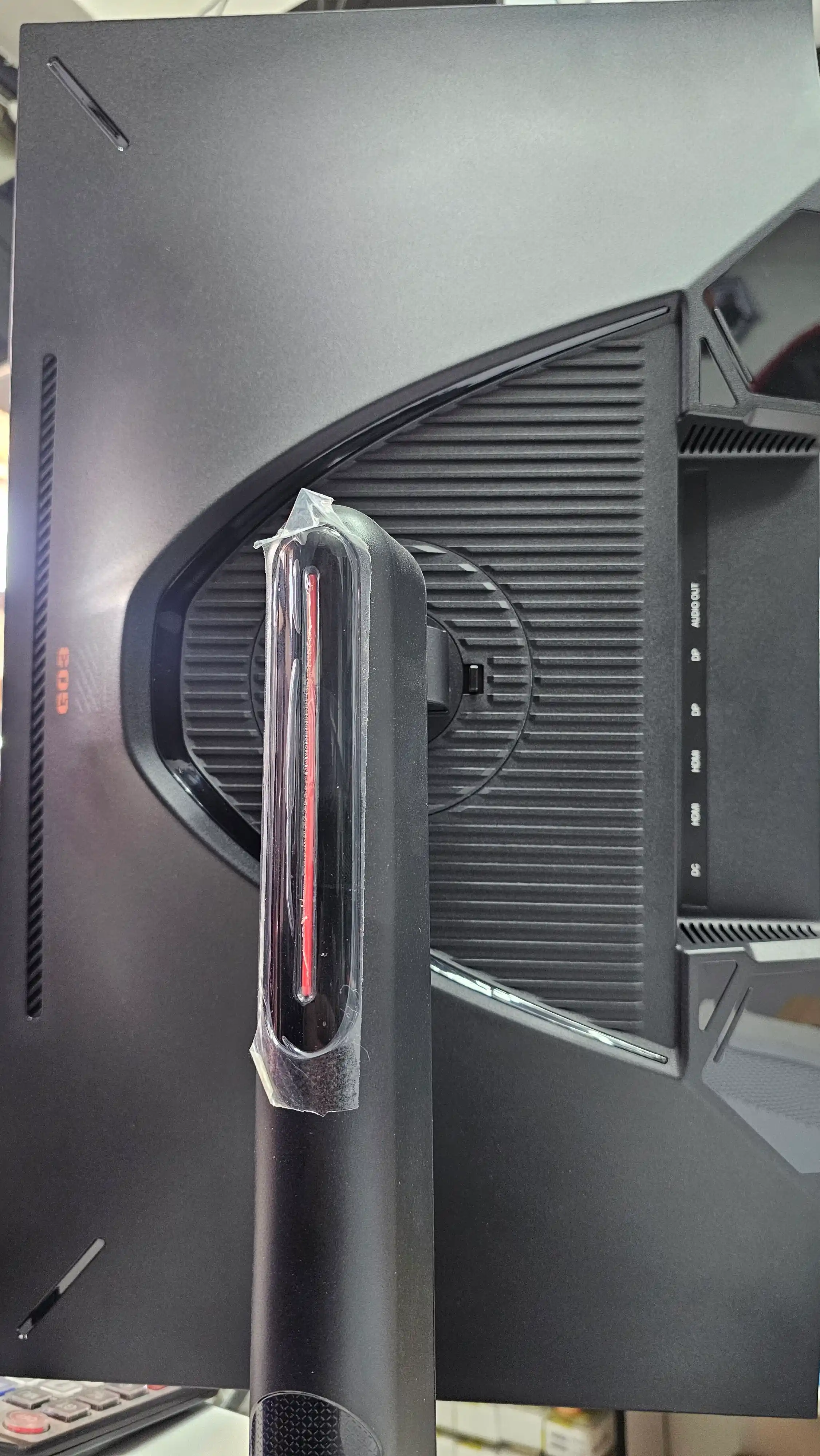 Kompyuter, korpus va monitor o‘yinlar va ofis uchun tayyor to‘plam DDR3 16 GB, SSD 512 GB