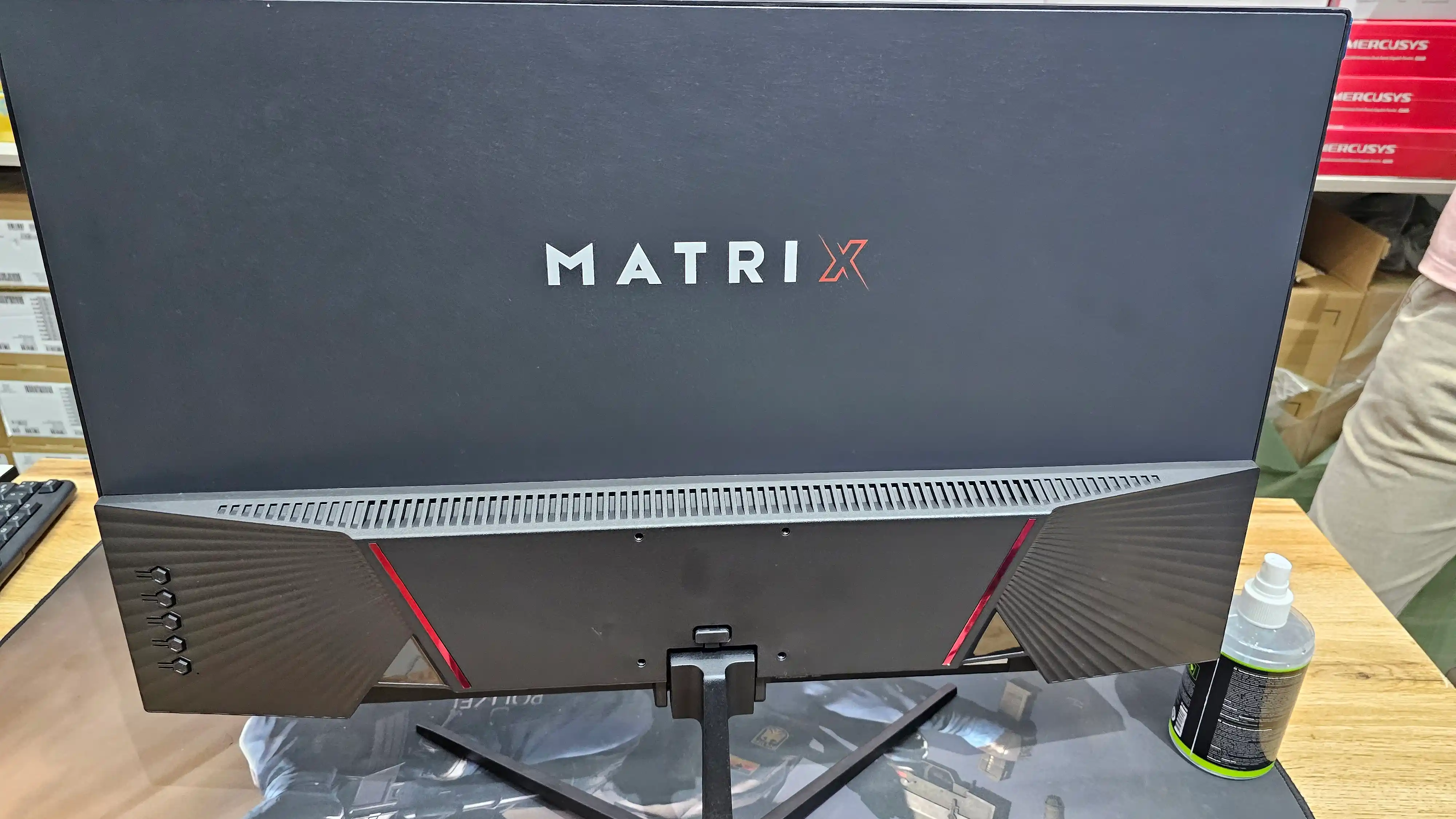 Kompyuter, korpus va monitor o‘yinlar va ofis uchun tayyor to‘plam DDR3 16 GB, SSD 512 GB