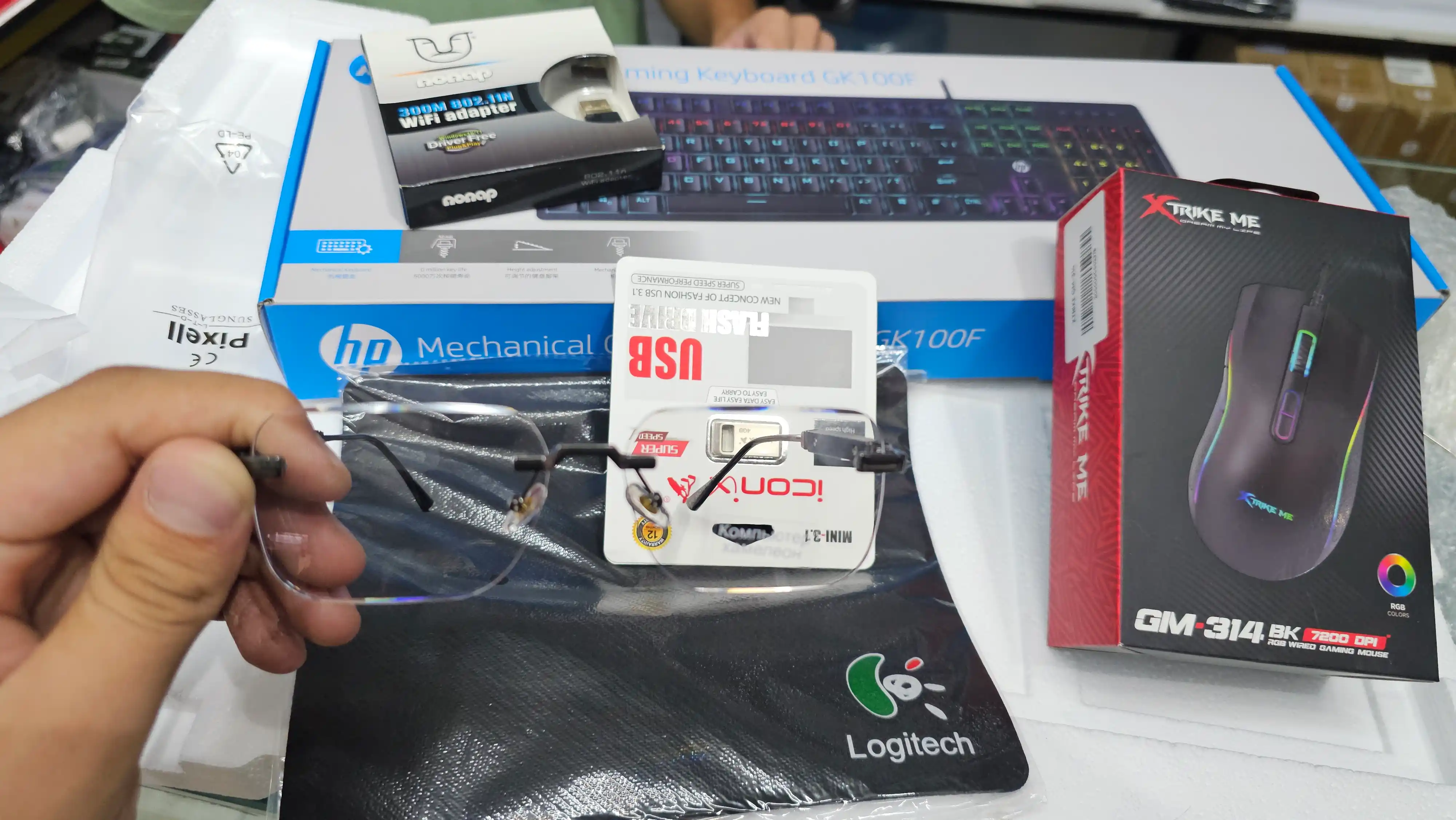 Kompyuter, korpus va monitor o‘yinlar va ofis uchun tayyor to‘plam DDR3 16 GB, SSD 512 GB