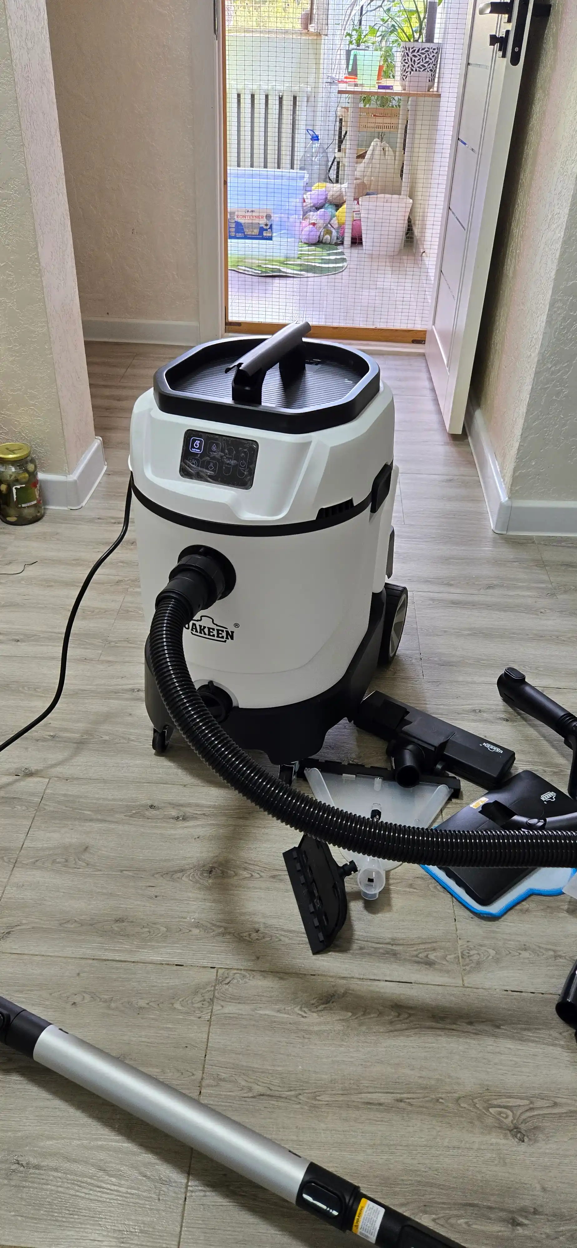 Моющий пылесос Uakeen ZL-942 Steam CarpetCleaner с аквафильтром для сухой и влажной уборки