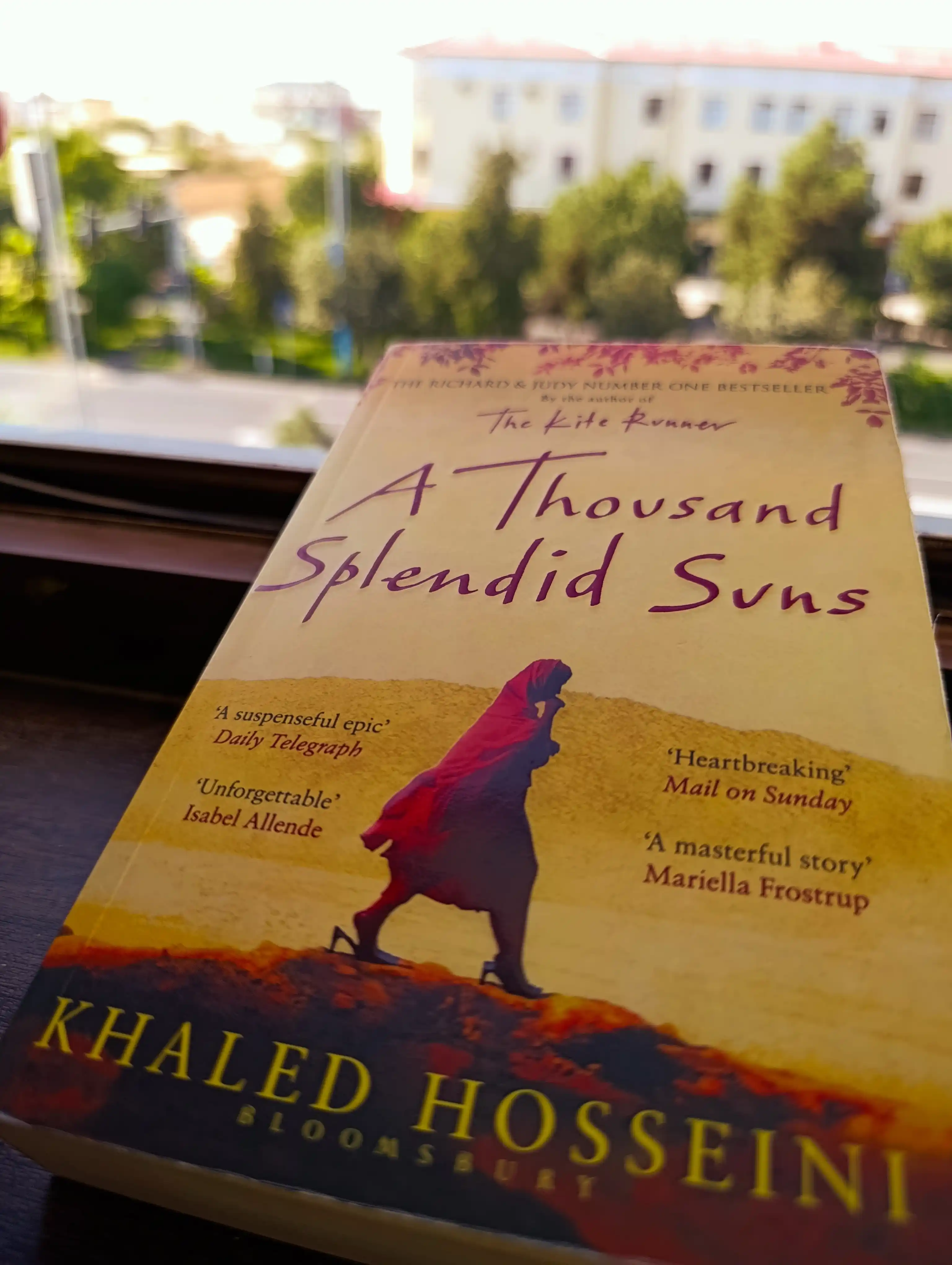 A Thousand Splendid Suns - Khaled Hosseini