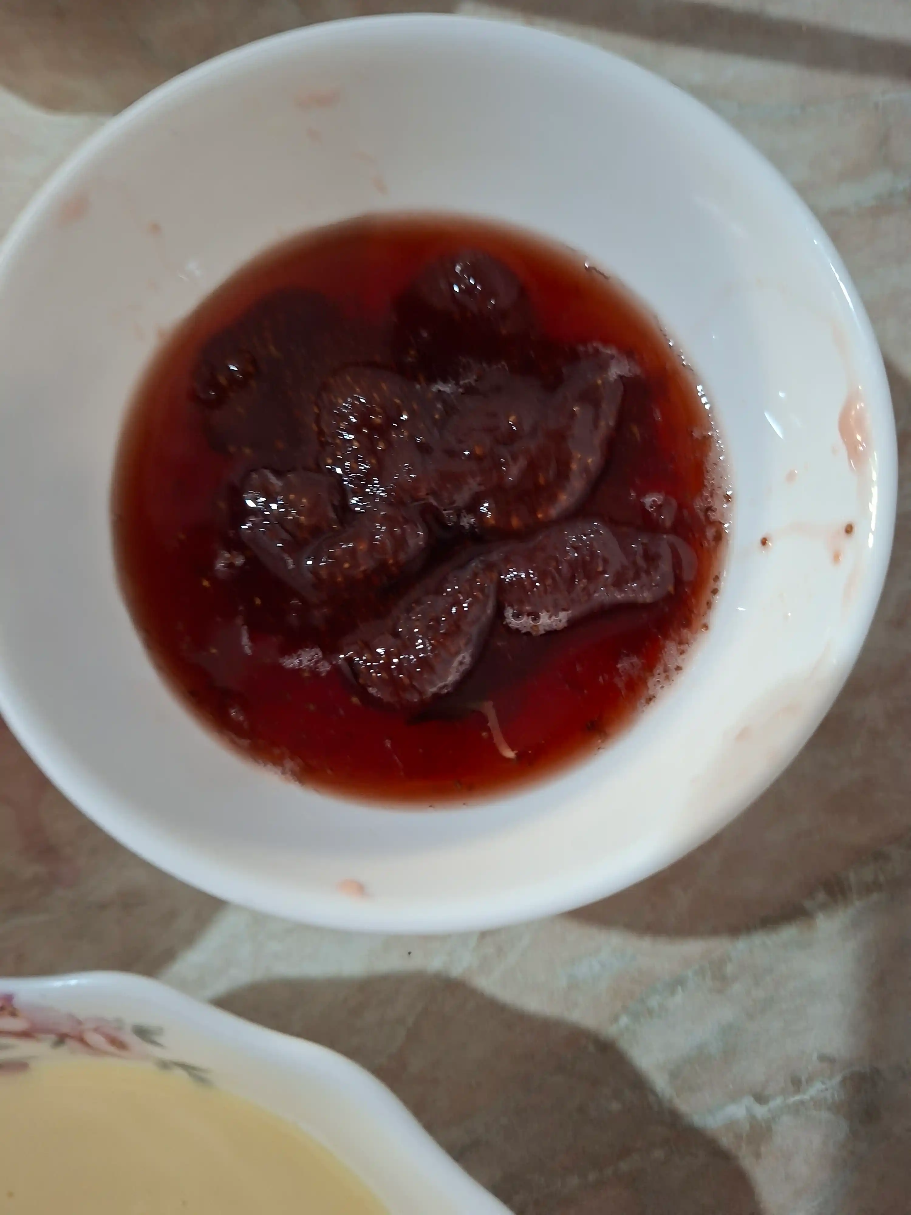 Qulupnay murabbosi BIZIM TARLA, 400 gr