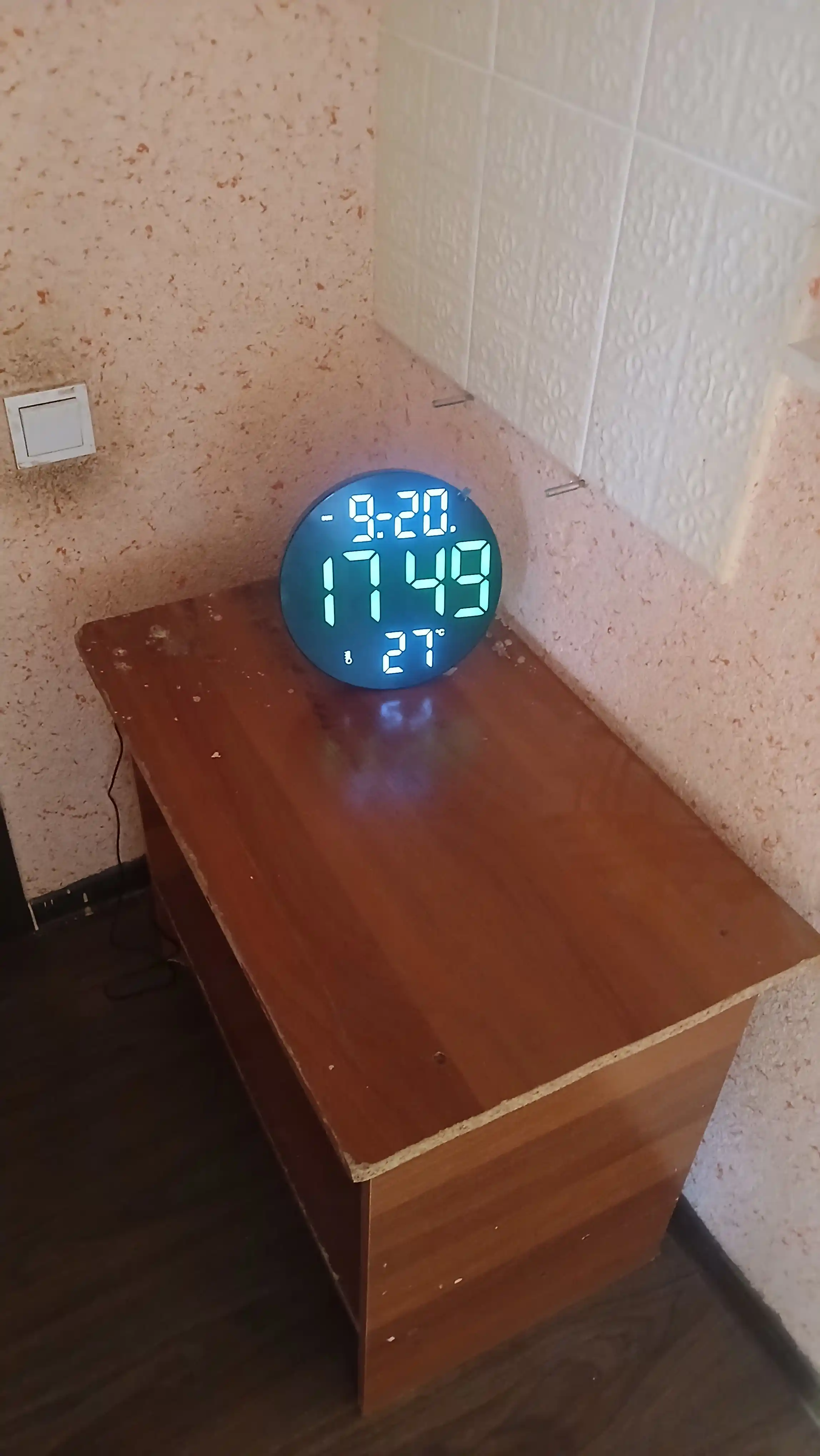 Современные многофункциональные часы настенные и настольные, с будильником и термометром