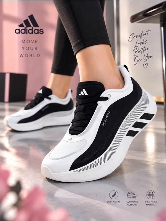 Женские кроссовки Adidas HYPERBOOST EDGE бело-синие, для спорта и повседневной носки - 