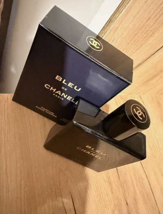 Erkaklar uchun parfyumlangan suvi, Bleu de, 100 ml