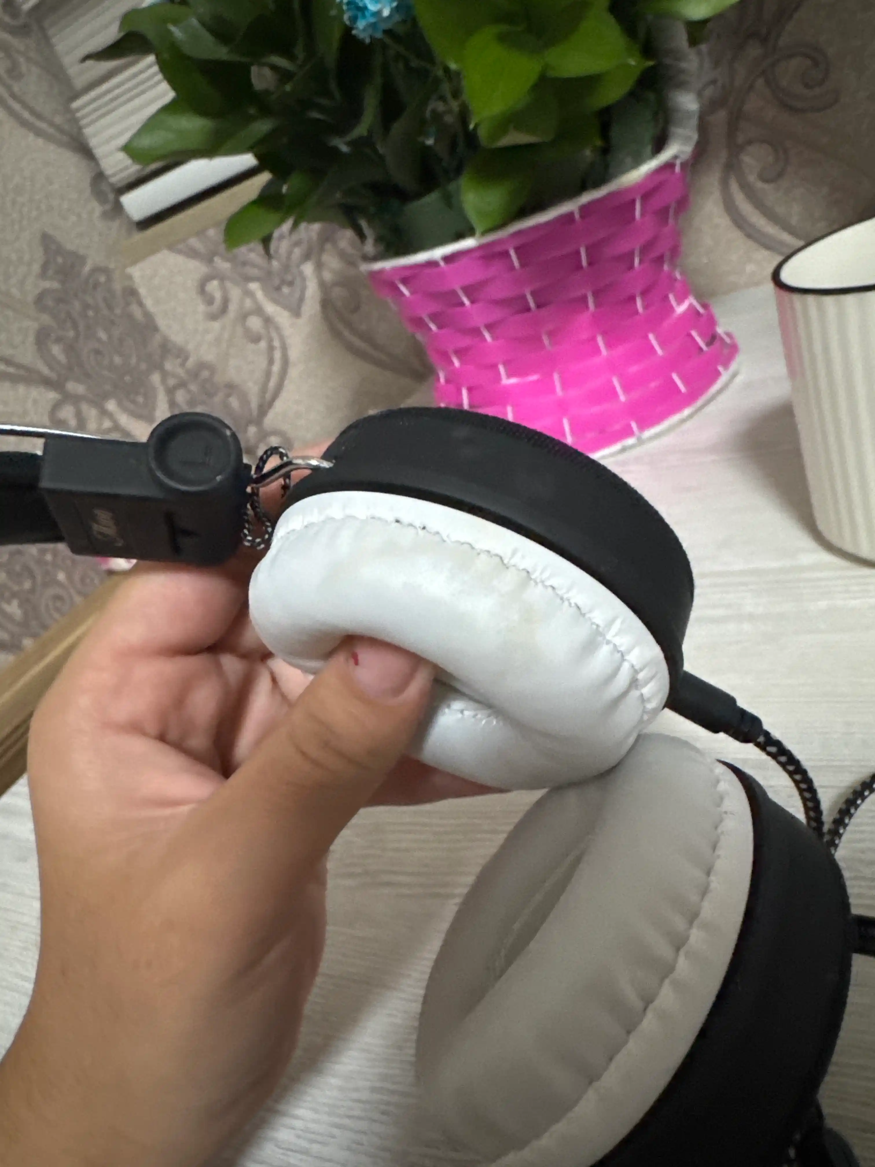 Simli quloqchin M100 Lemon Solo