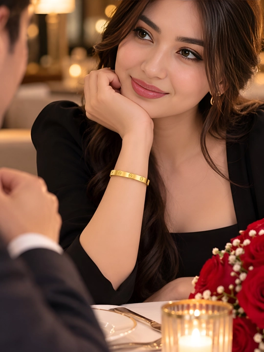 Bvlgari, Blakuzuk, yollar uchun bilaguzuk, Cartier love, Cartier Clash, Cartier Nail - 