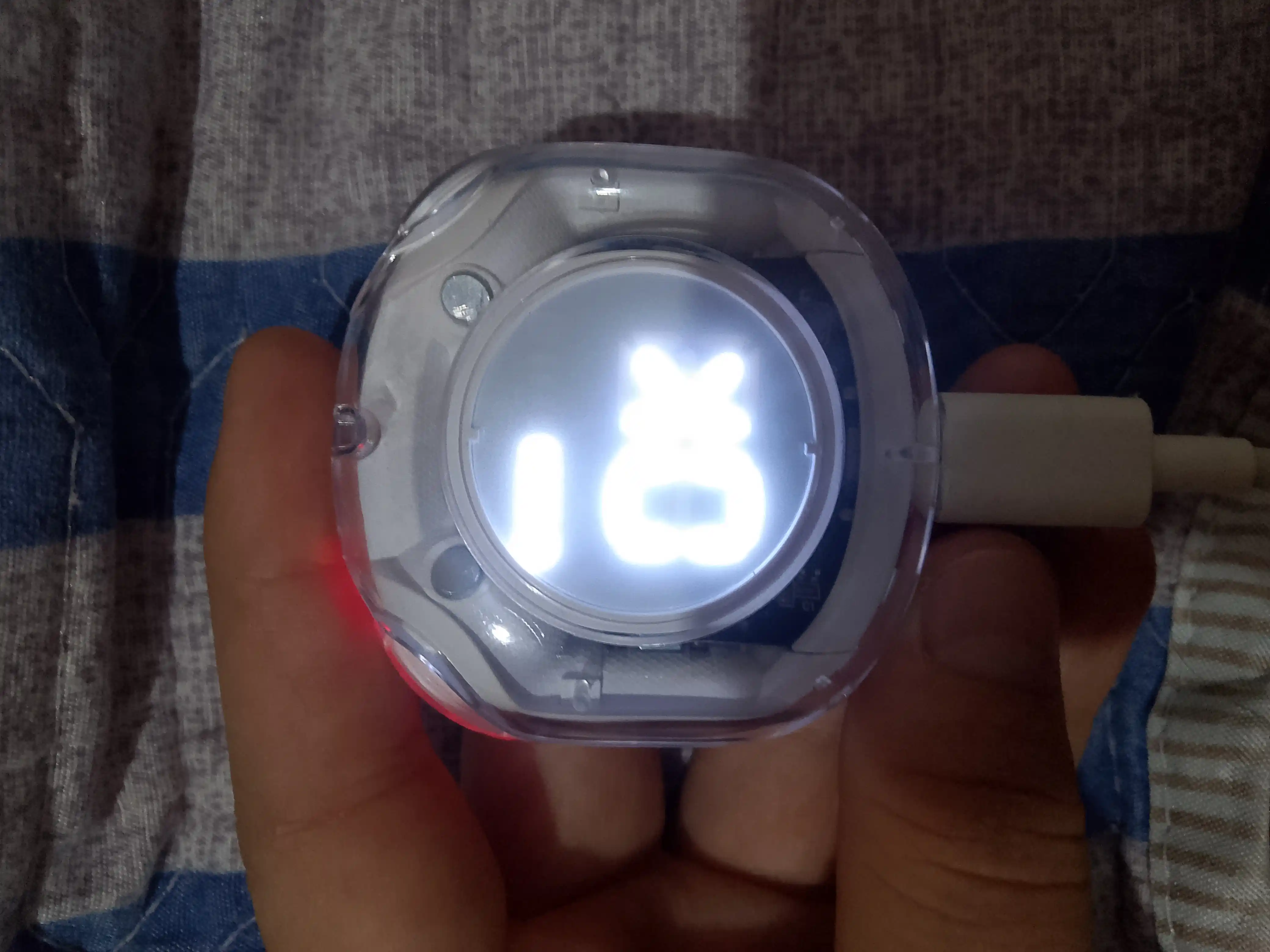 KIN KL59 TWS Bluetooth 400mAh shaffof simsiz quloqchinlar, 6 xil rangda