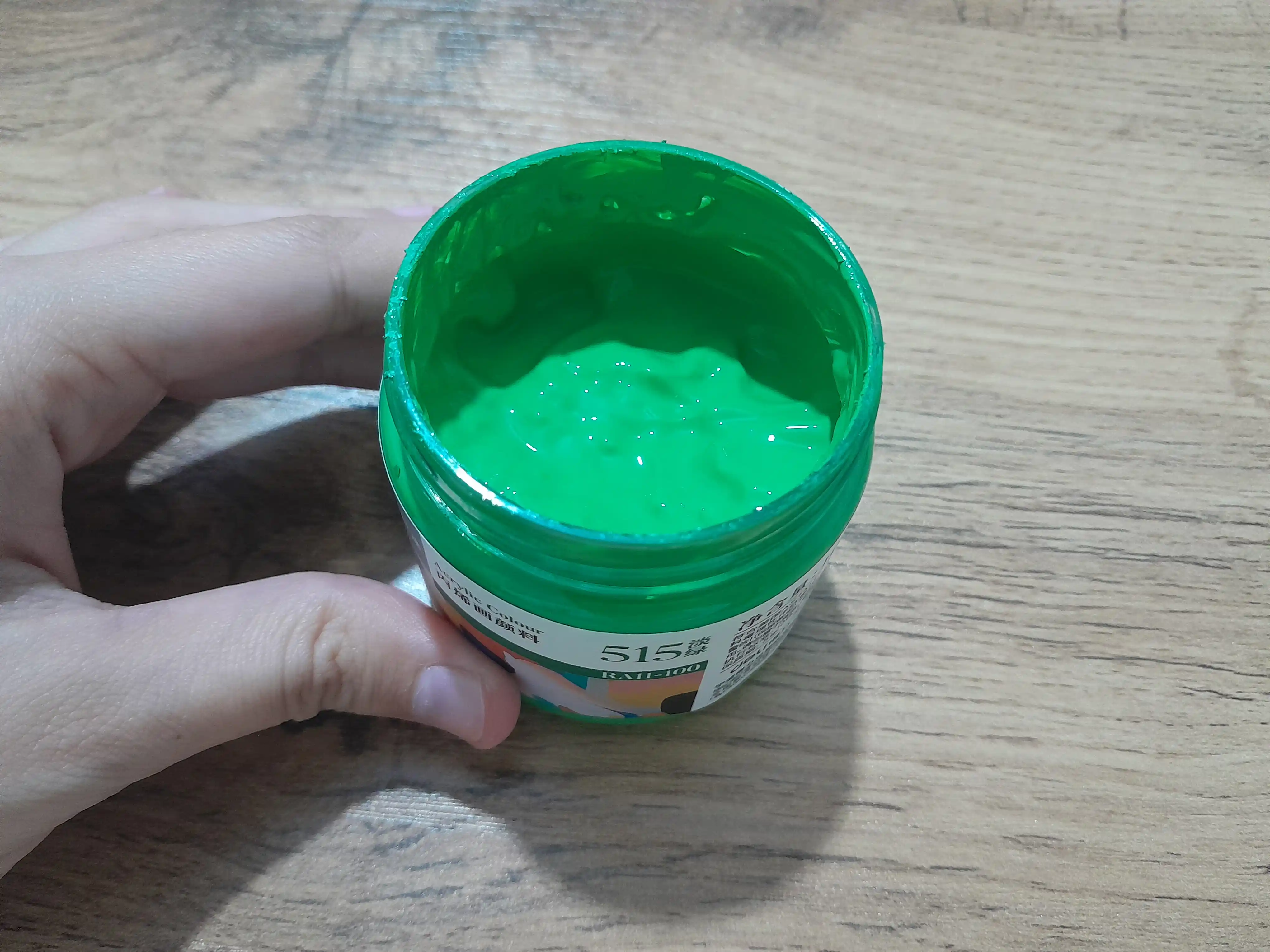 Bankadagi akril bo'yog'i Dmast Deli RA11-100-515 Light Green, 100 ml