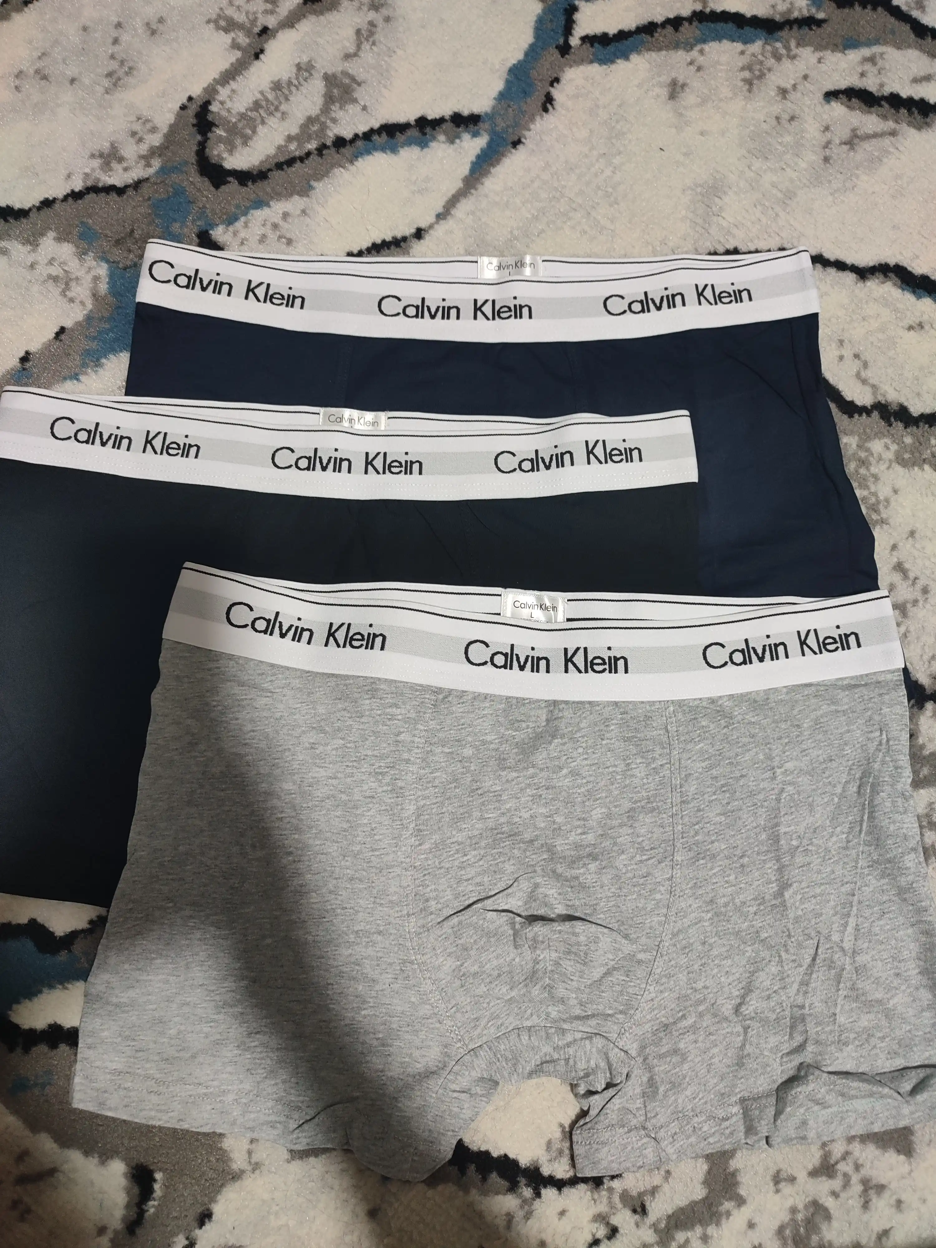 Calvin Klein erkaklar trusiklari, 3 donalik to‘plam bokserlar, sovg‘a qutisida, 93% paxta