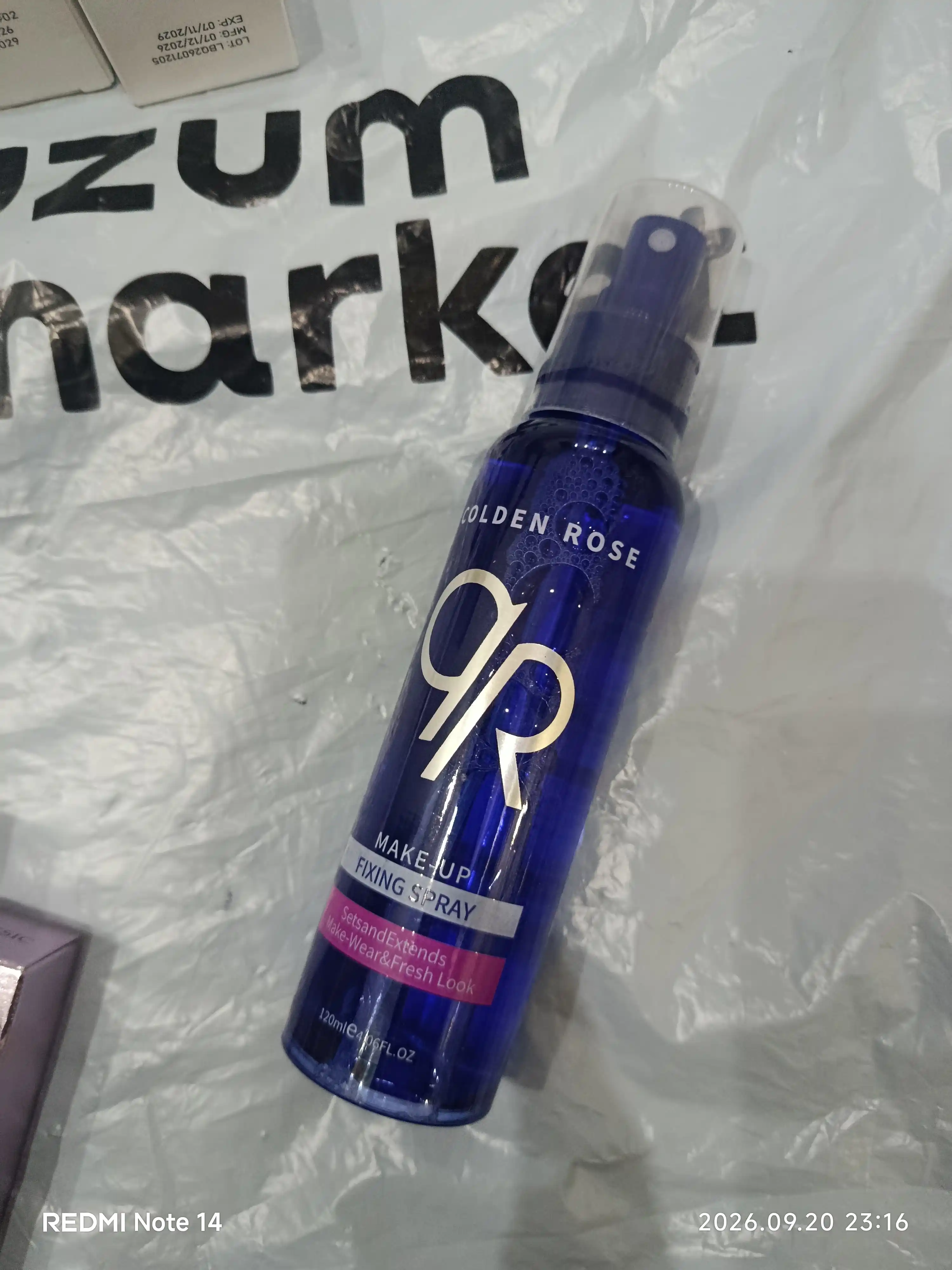 Golden rose Спрей для фиксации макияжа MAKE-UP FIXING SPRAY, 120 мл