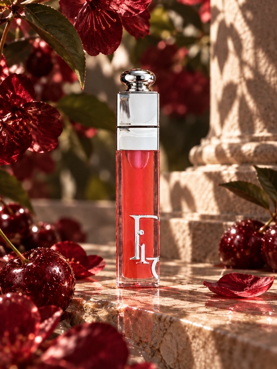 Dior Addict Lip Maximizer красный блеск для губ, глянцевый финиш, эффект объёма, 6 мл