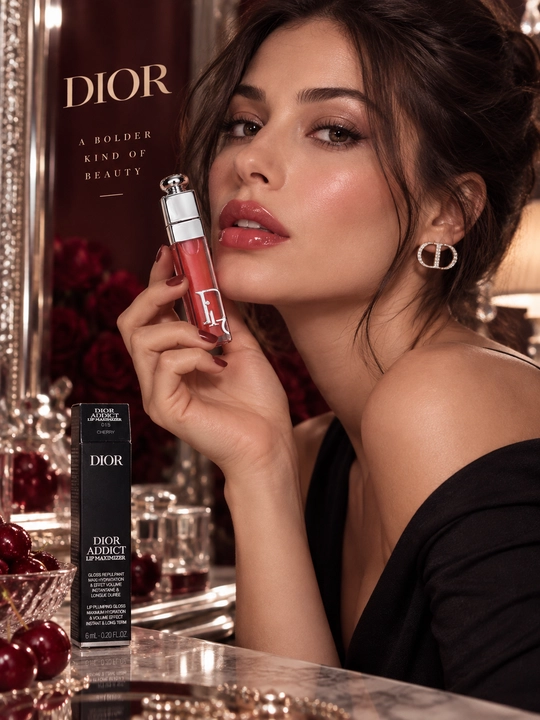 Dior Addict Lip Maximizer красный блеск для губ, глянцевый финиш, эффект объёма, 6 мл