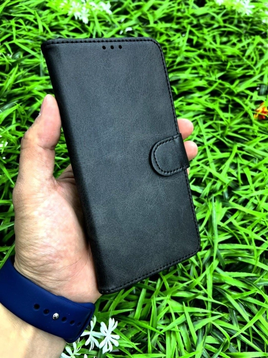 Чехол на Xiaomi Redmi 17 - 