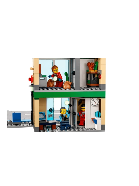 Конструктор LEGO City Полицейская погоня в банке 60317